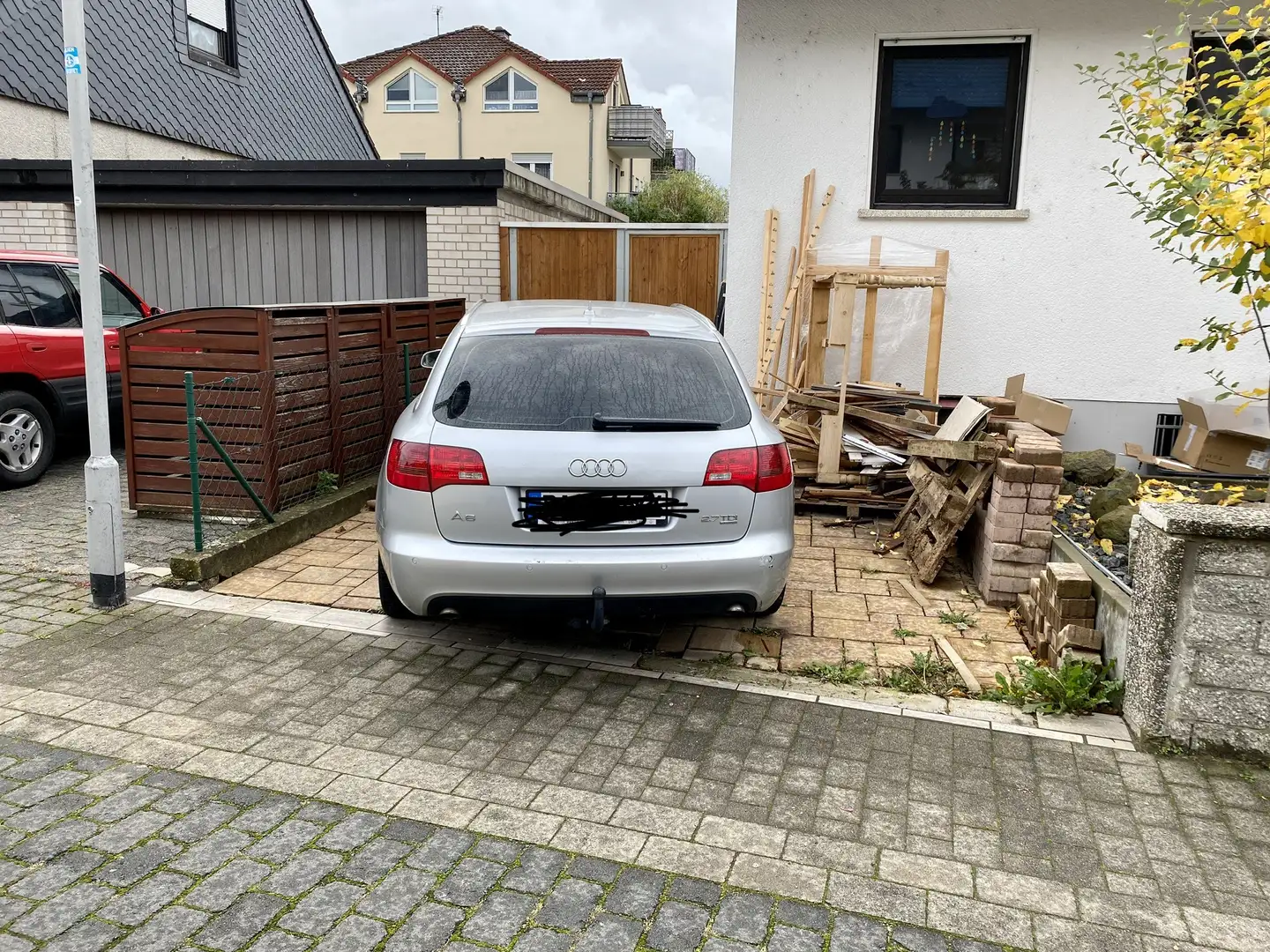 Audi A6 allroad 2.7 TDI quattro 2698 cm3, 180PS Silber - 2