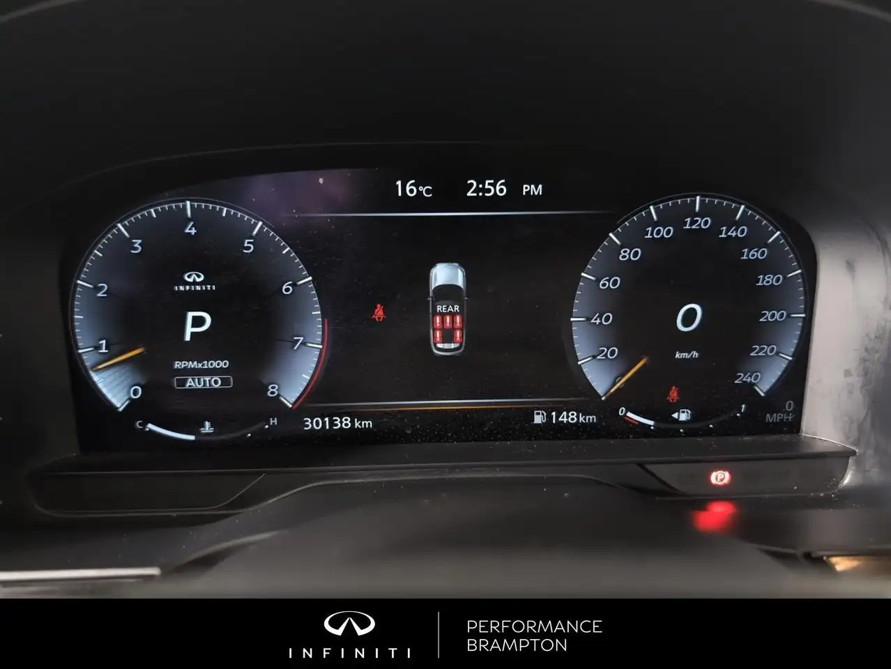 Infiniti QX60 снимка Infiniti QX60