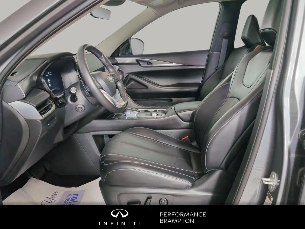 Infiniti QX60 снимка Infiniti QX60