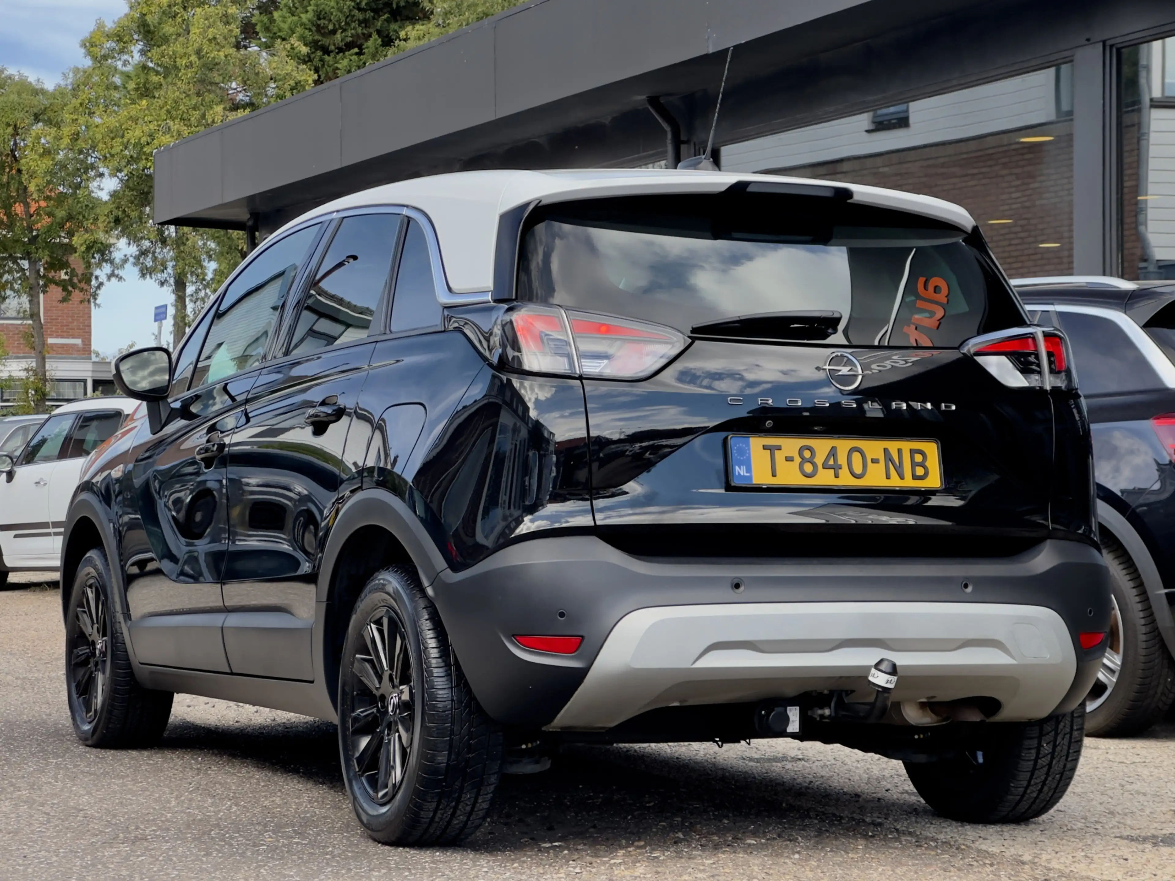 Opel Crossland 1.2 TURBO AUT6 ELEGANCE LEDER NAVI CAMERA APPLE=CA — photo 4