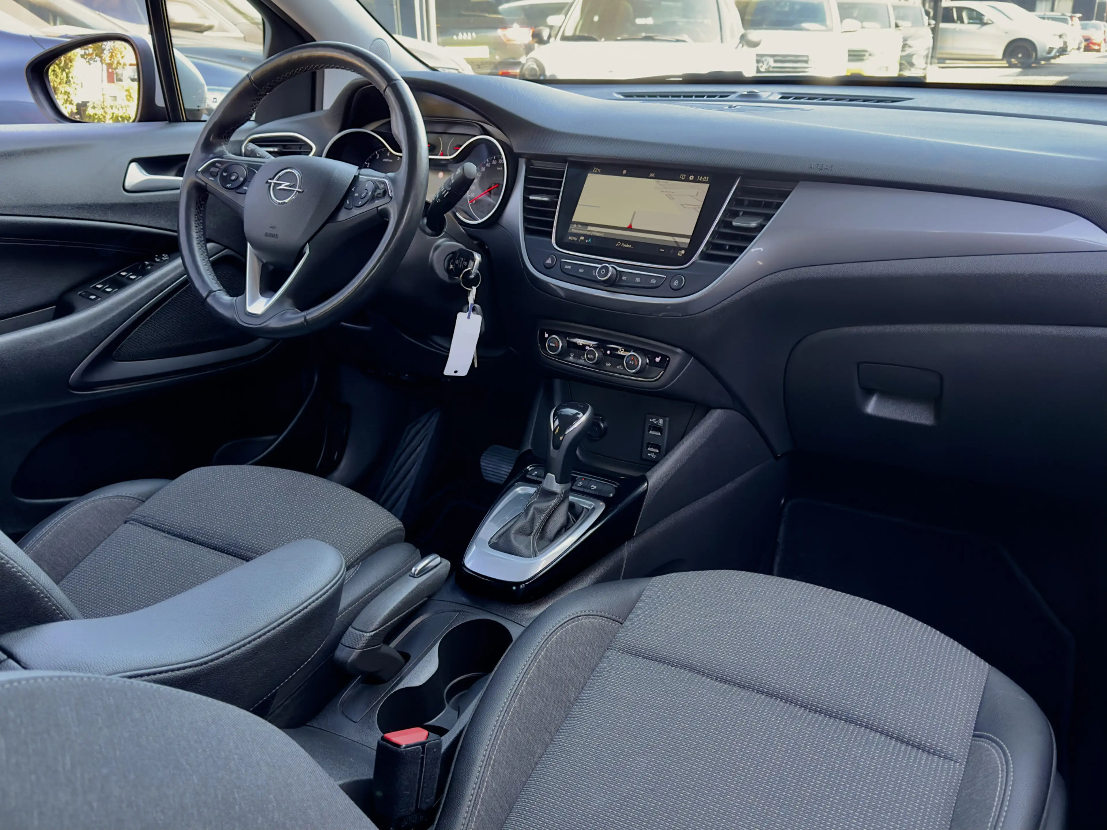 Opel Crossland 1.2 TURBO AUT6 ELEGANCE LEDER NAVI CAMERA APPLE=CA — photo 2