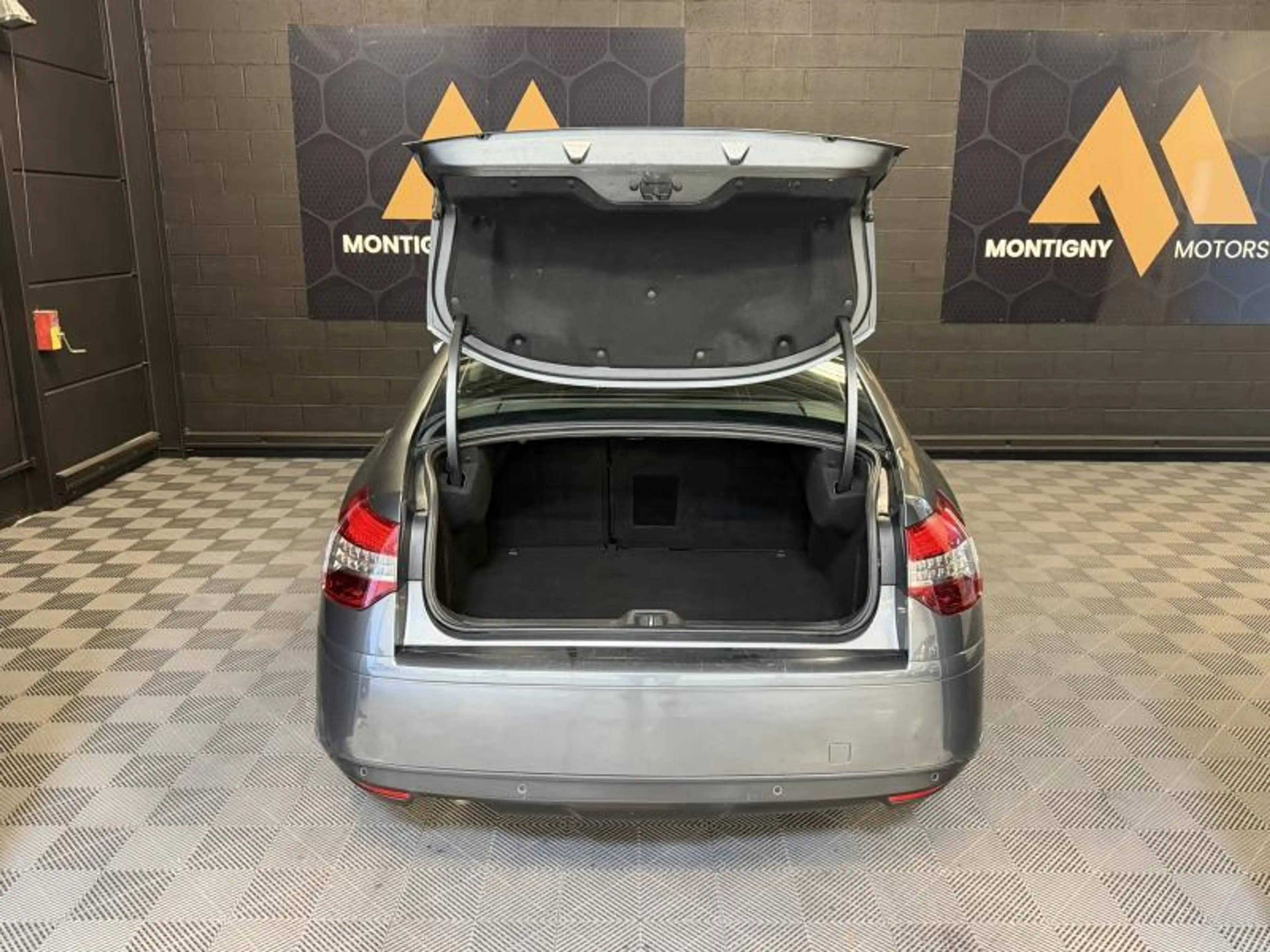 Citroen C5 1.6HDi 115cv *NAVI*CRUISE*CLIM*CAPTEURS AV/AR* — photo 7