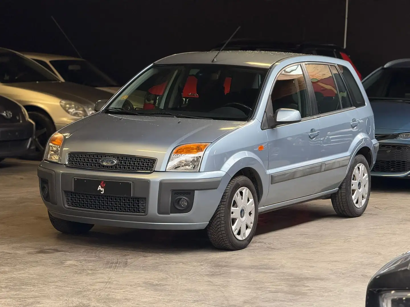 Ford Fusion Fusion 1.4 TDCi Trend Blau - 1