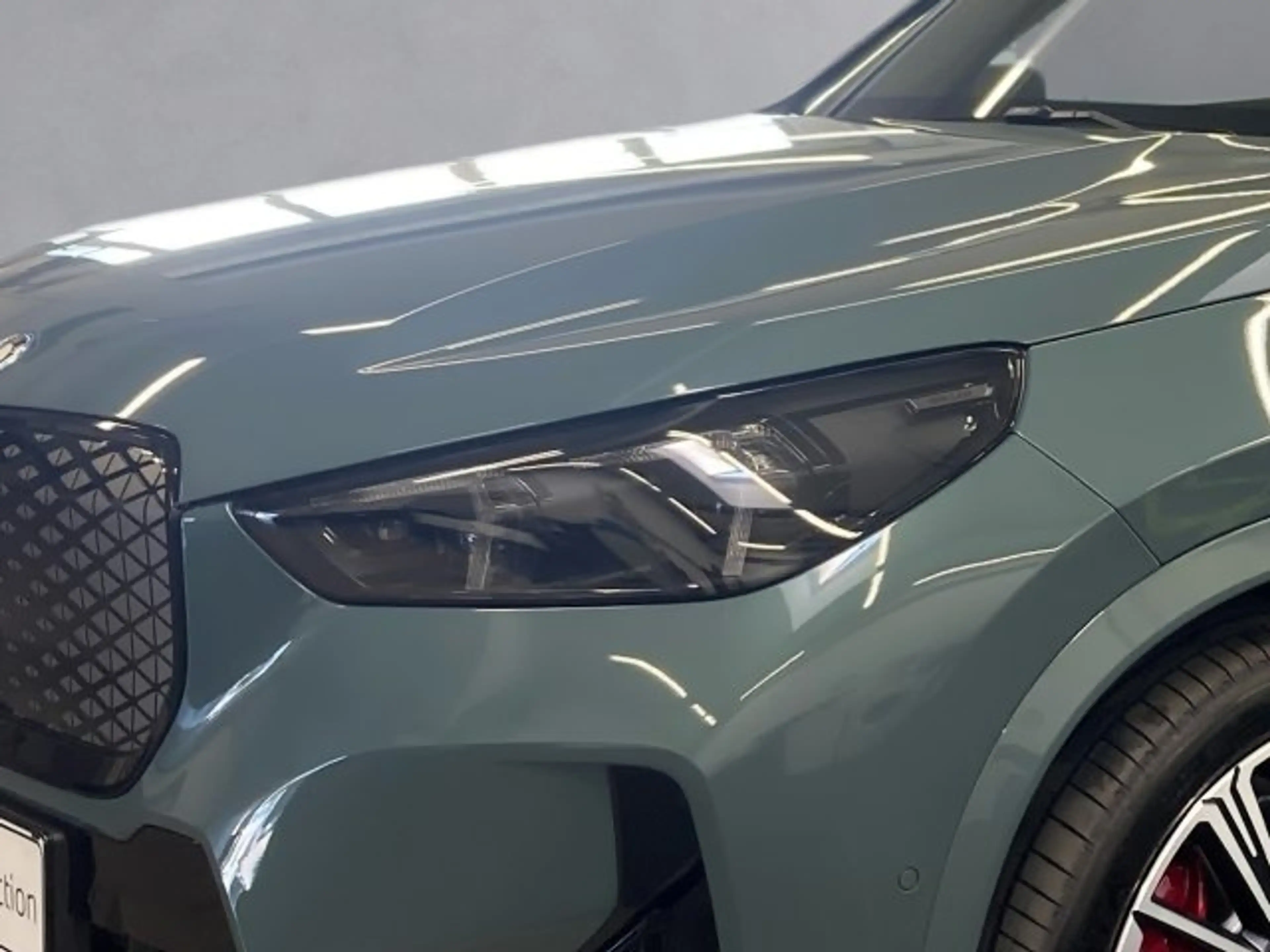 BMW iX1 eDrive 20 U11 — photo 7