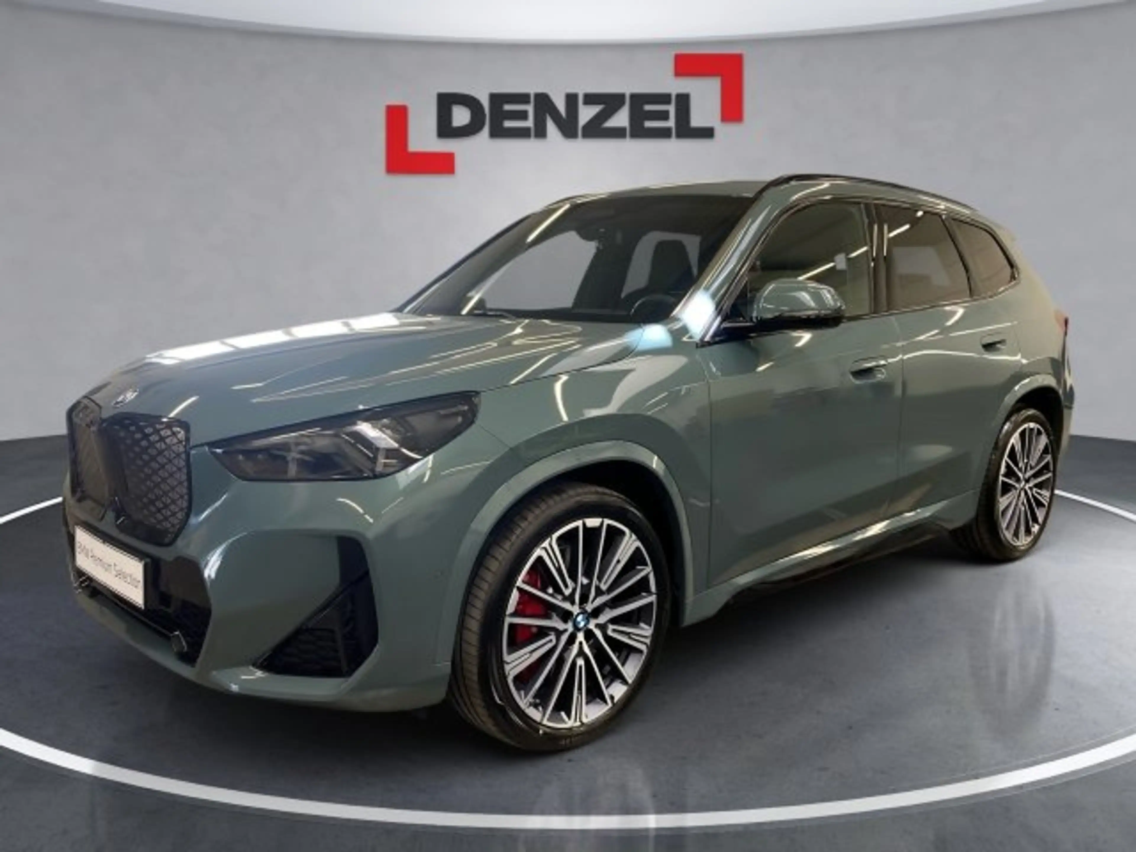 BMW iX1 eDrive 20 U11