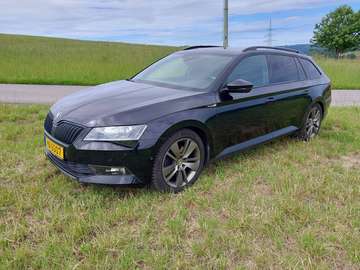 Superb Combi 2.0 TDI 4x4 DSG Sportline