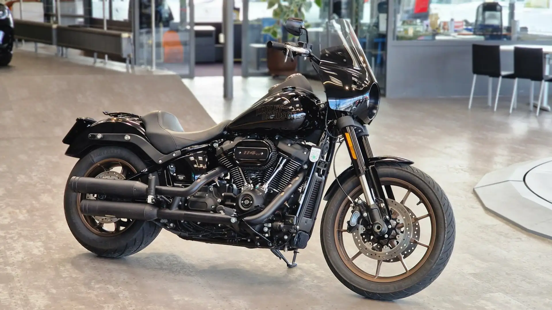 Harley-Davidson Low Rider Negru - 2