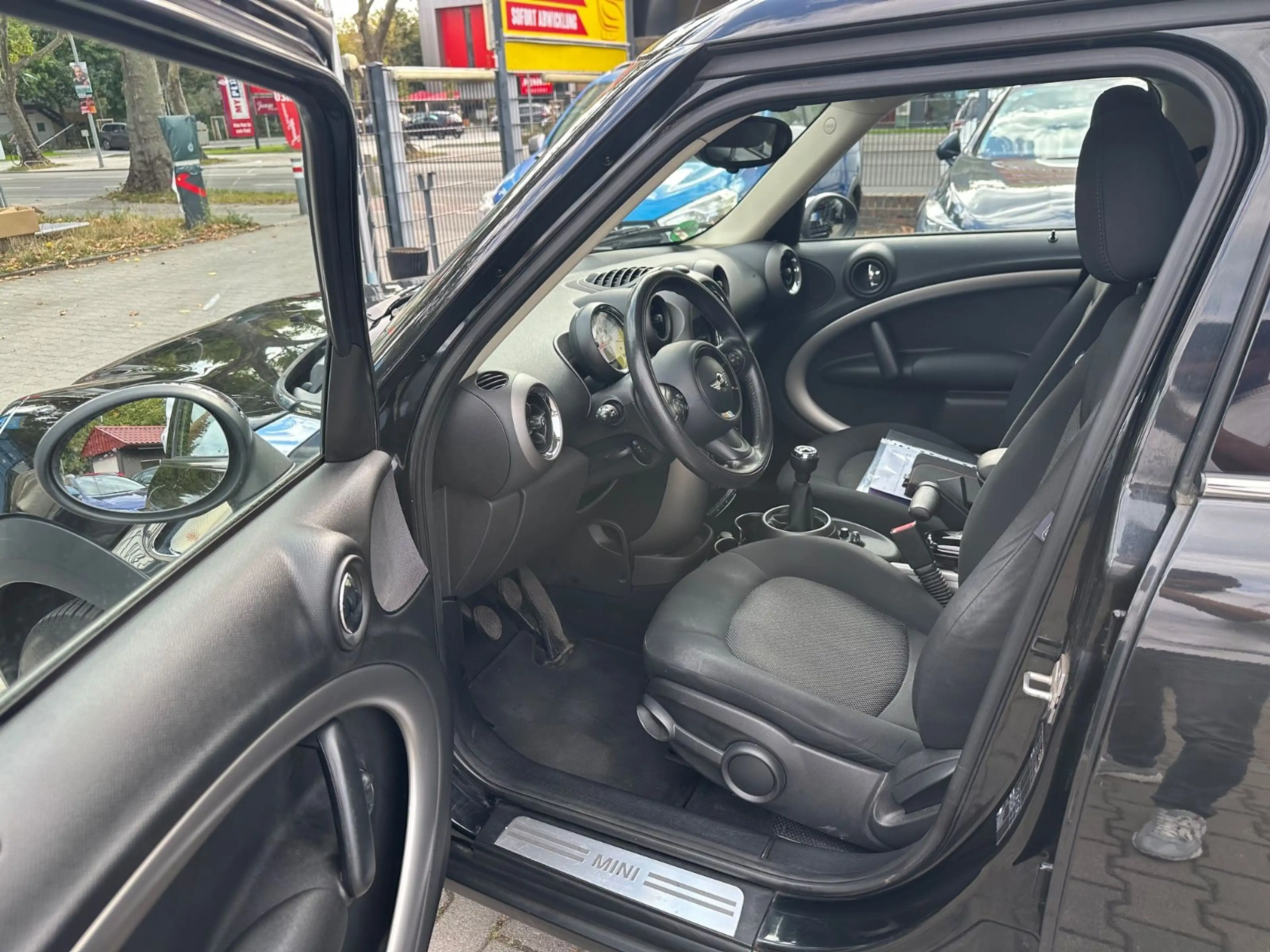 MINI One Countryman One 1.HAND* *WENIG KM* — photo 12