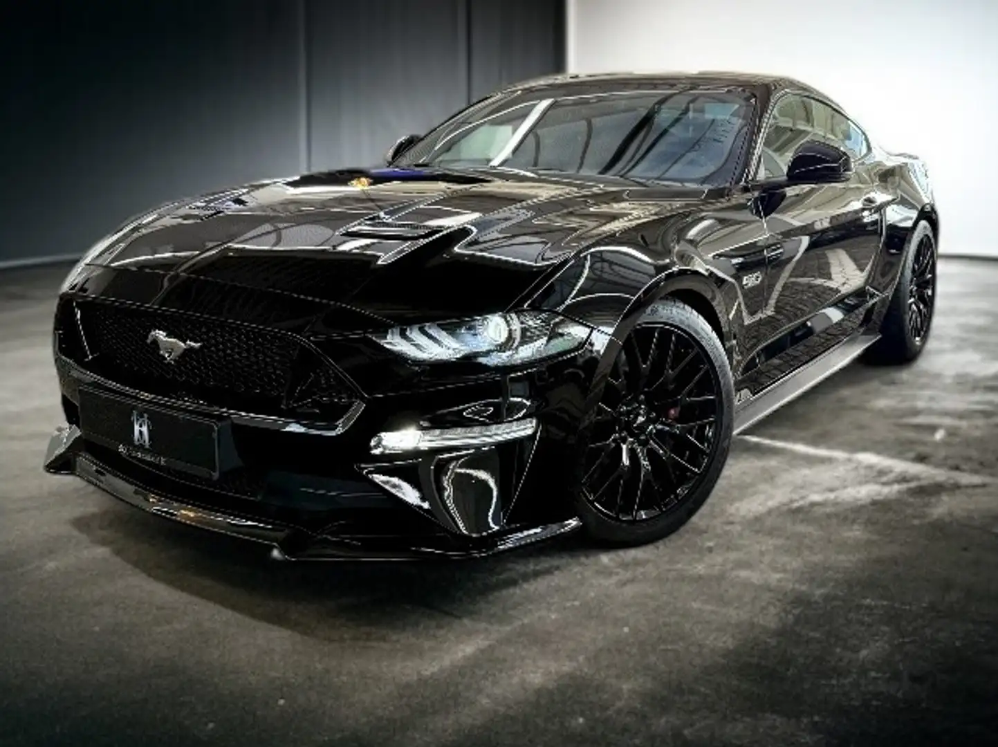 Ford Mustang GT Fastback 1.Hand +Unfallfrei + Deutsch Schwarz - 1