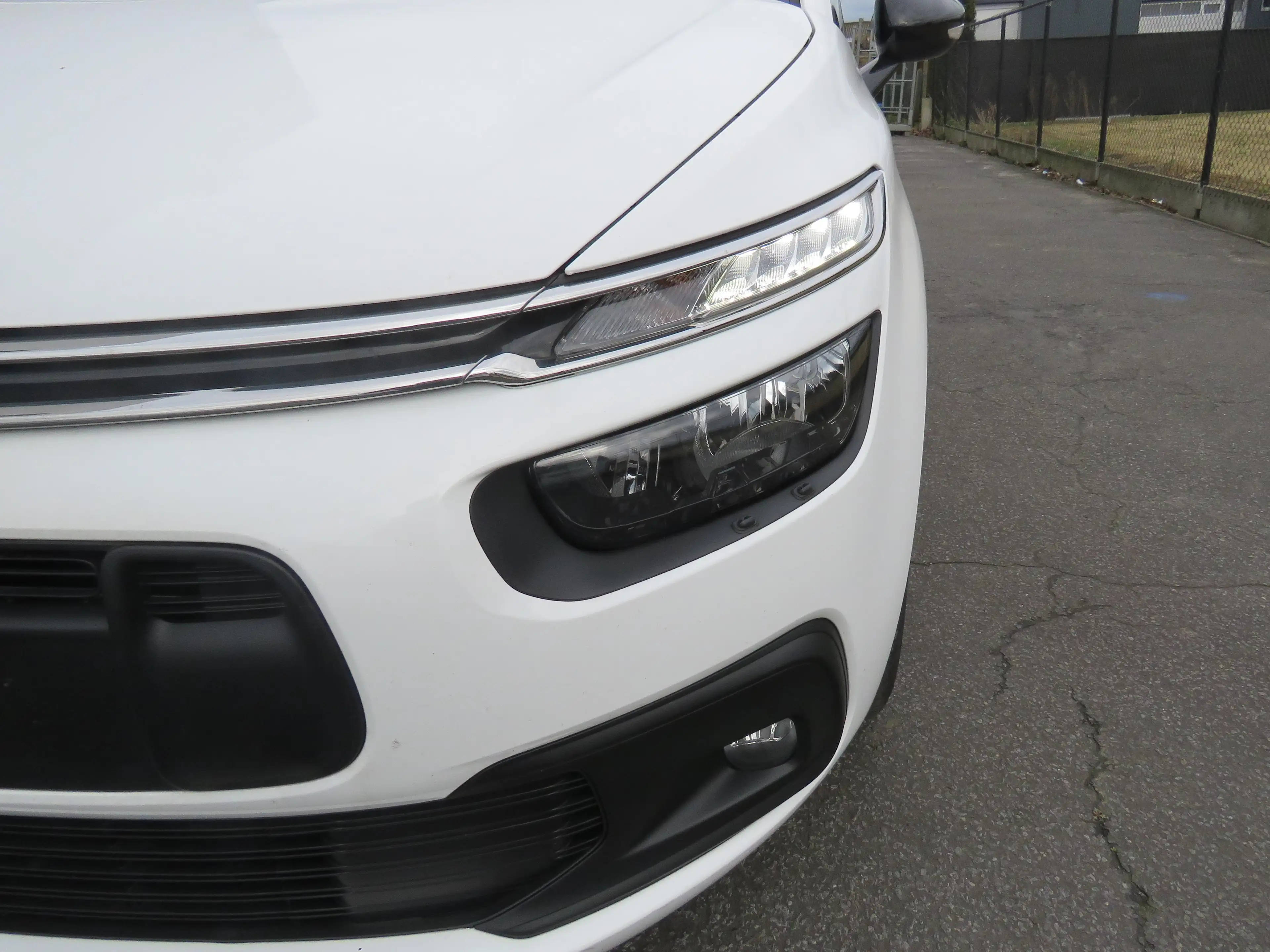 Citroen Grand C4 SpaceTourer Grand C4 SpaceTourer 1.2 PureTech 7 plaatsen - Navi app - Alu — photo 9