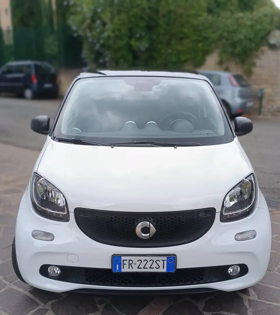 smart forFour Forfour II 2015 1.0 Youngster 71cv my18 Bianco - 1