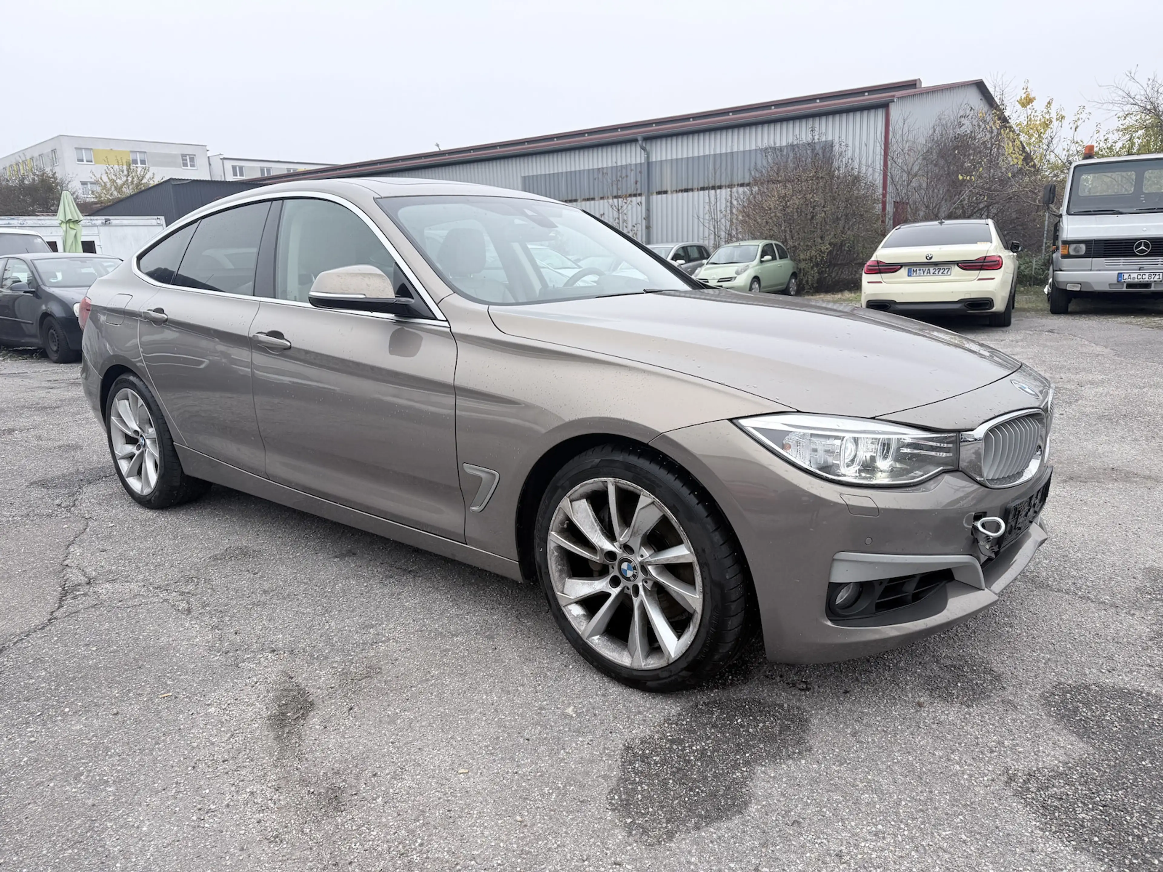 BMW 335 335 d xDrive Head-Up Pano Kam — photo 2