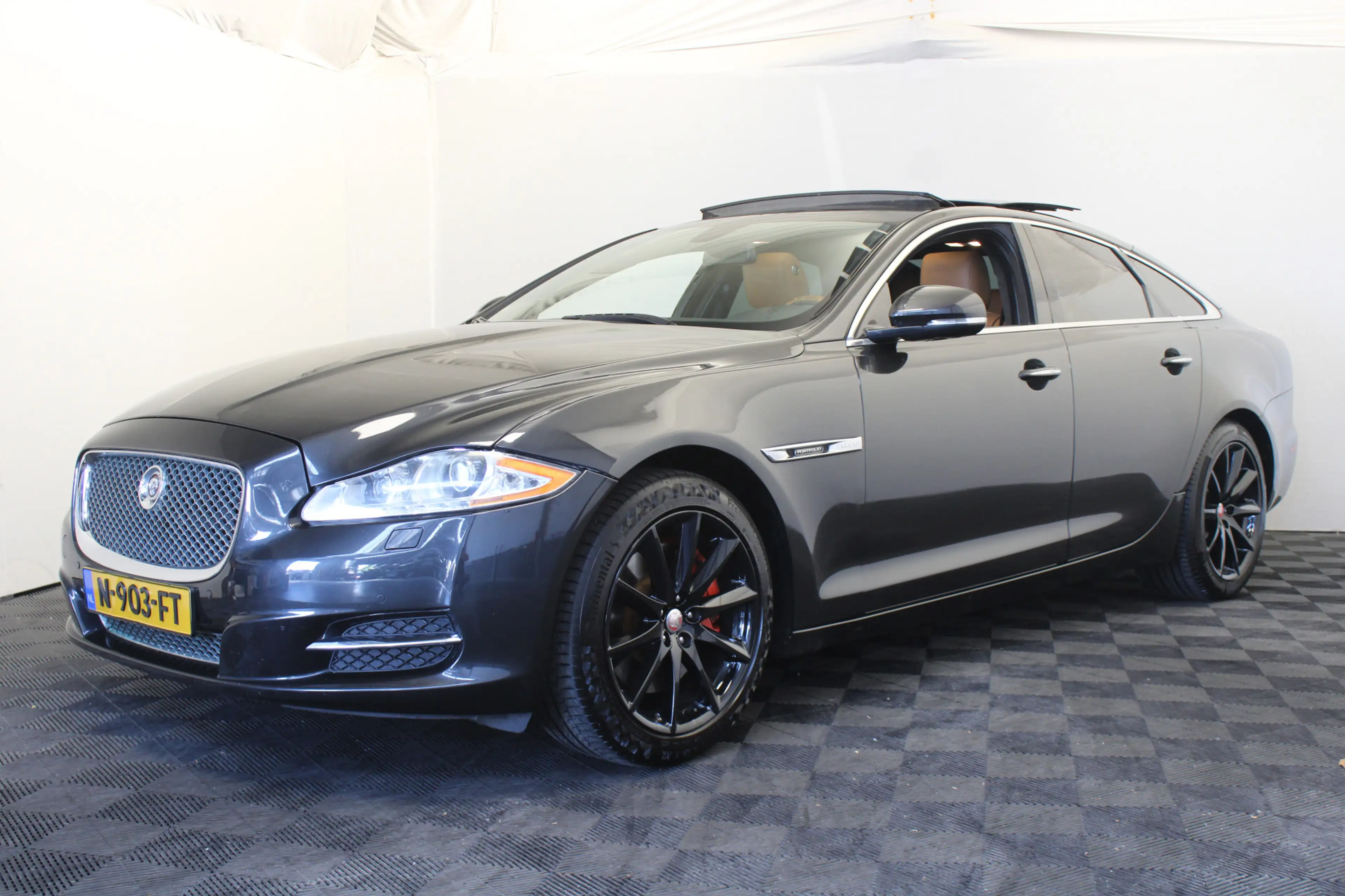 Jaguar XJ 5.0 V8 Portfolio
