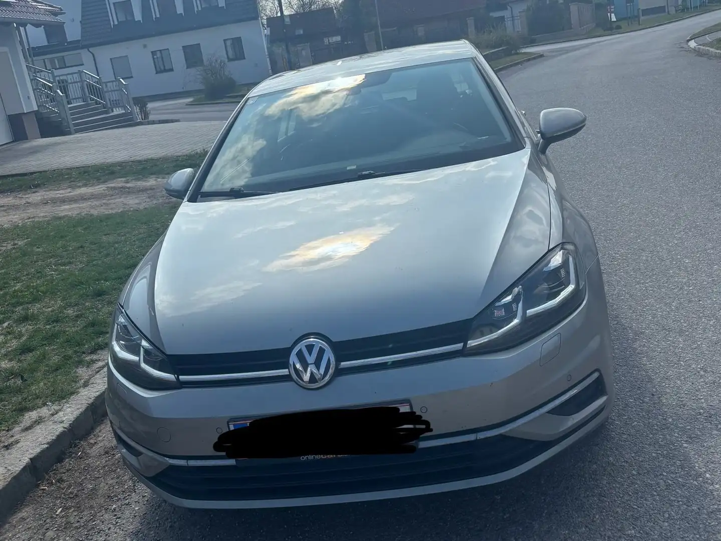 Volkswagen Golf Golf 1,6 TDI Grau - 1