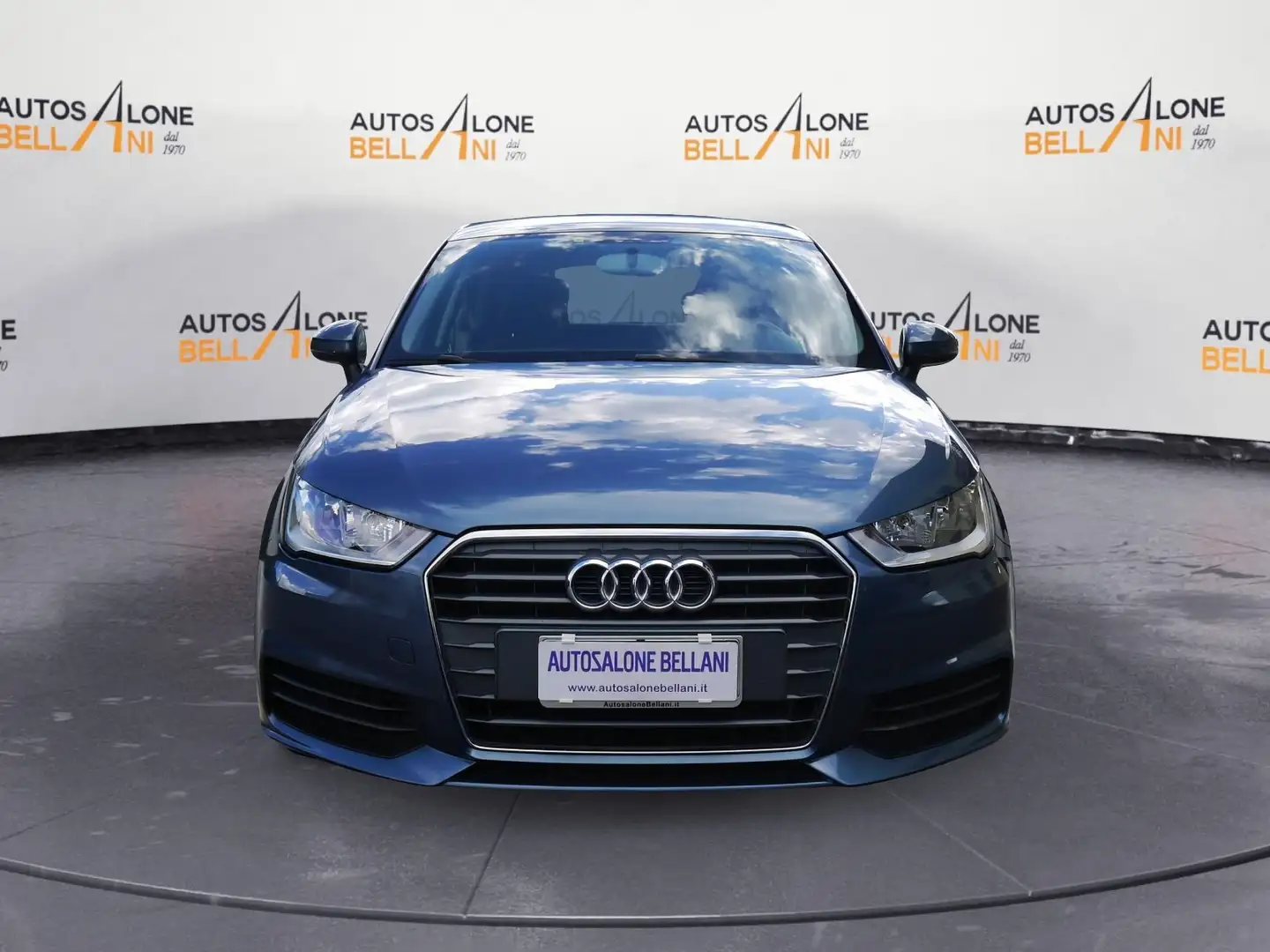 Audi A1 SPB 1.0 82 CV TFSI ULTRA Gris - 2