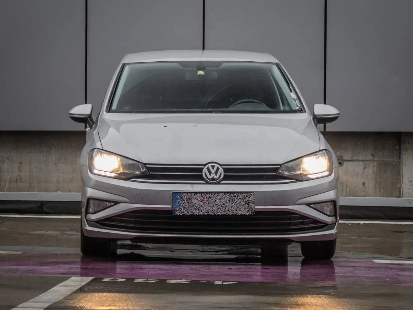 Volkswagen Golf Sportsvan 1.6 TDI SCR Trendline Silver - 2