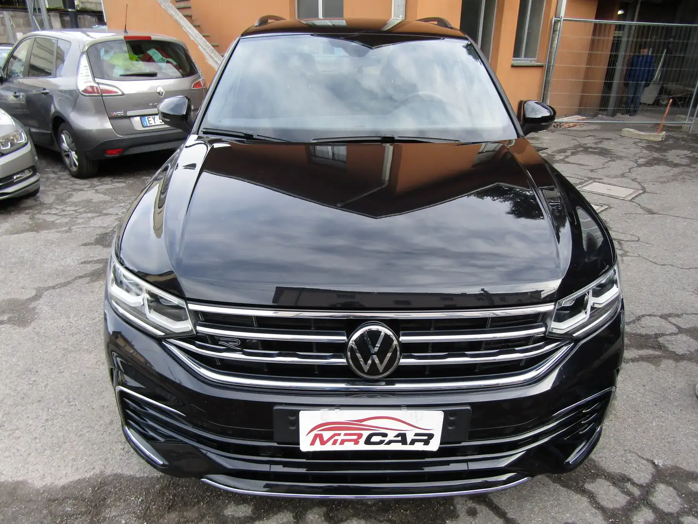 Volkswagen Tiguan Tiguan 1.5 TSI ACT R-Line RLine R Line 82.000 KM Schwarz - 2