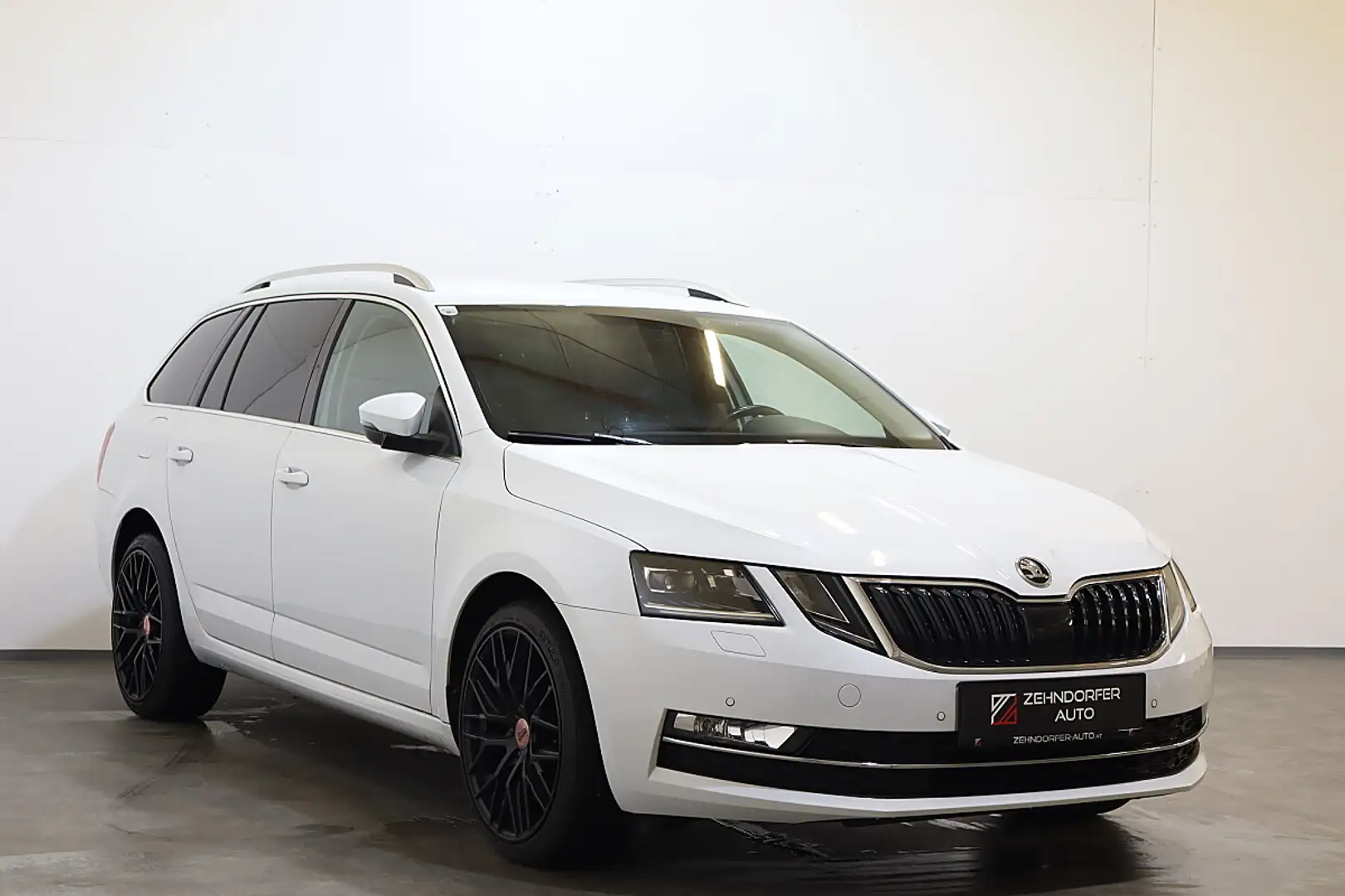 Skoda Octavia 1.6 TDI DPF Style|LED|SHZ|ACC|Lenkrad beheizt Weiß - 2