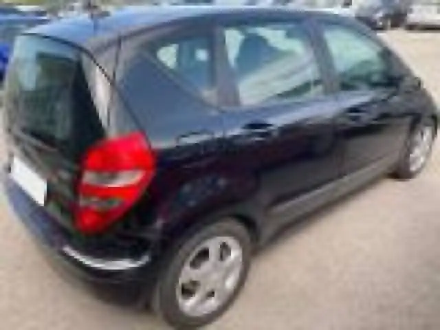 Mercedes-Benz A-Class view 3