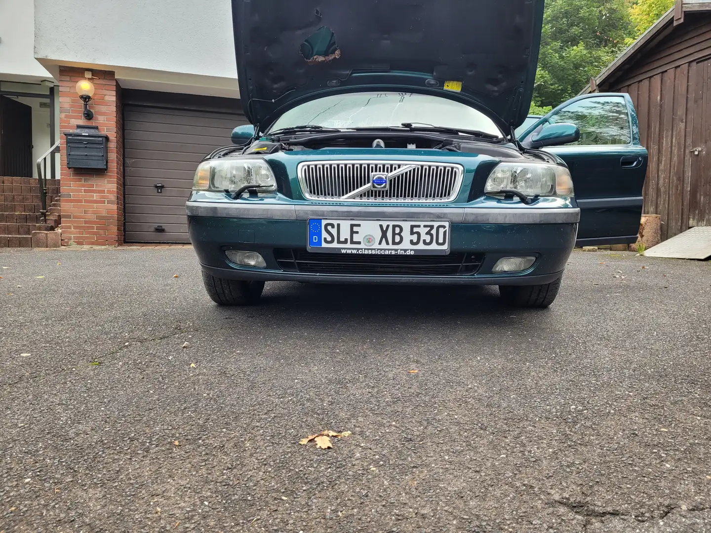 Volvo V70 Grün - 1