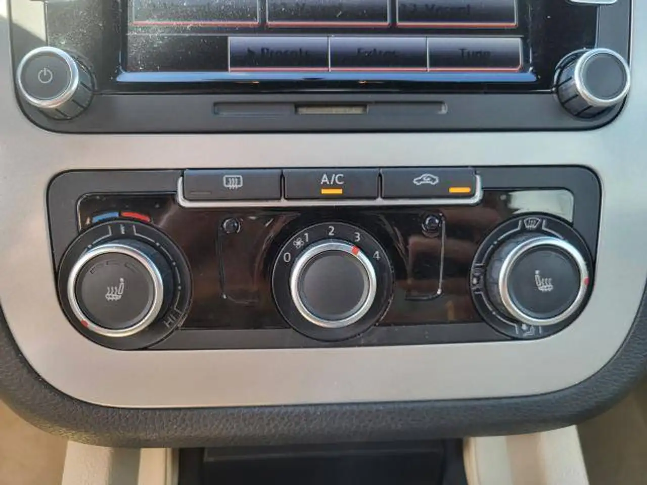 Volkswagen Eos photo Volkswagen Eos