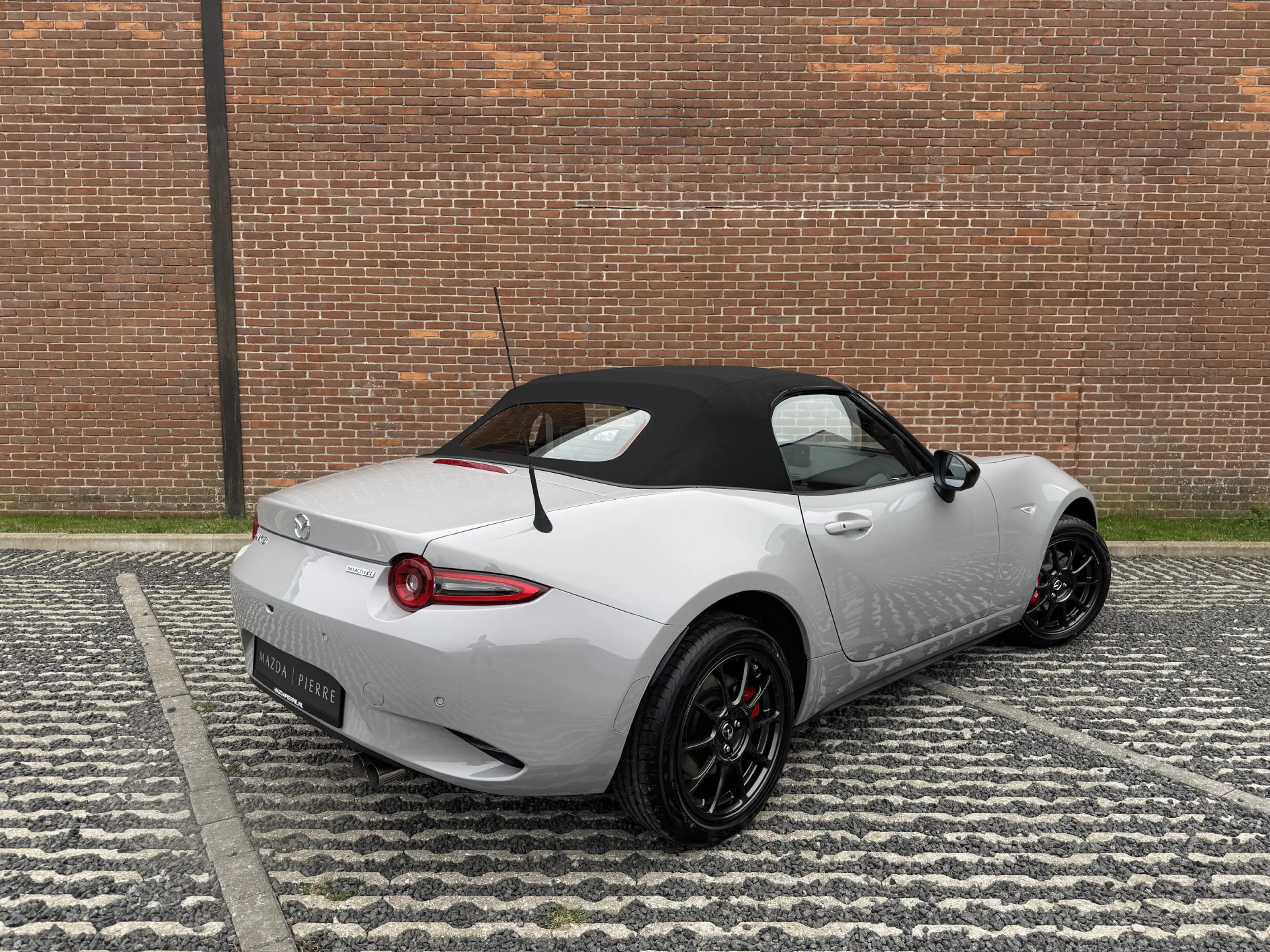Mazda MX-5 1.5 SkyActiv-G 132 Homura | incl. 10 YEARS DEALS: — photo 6