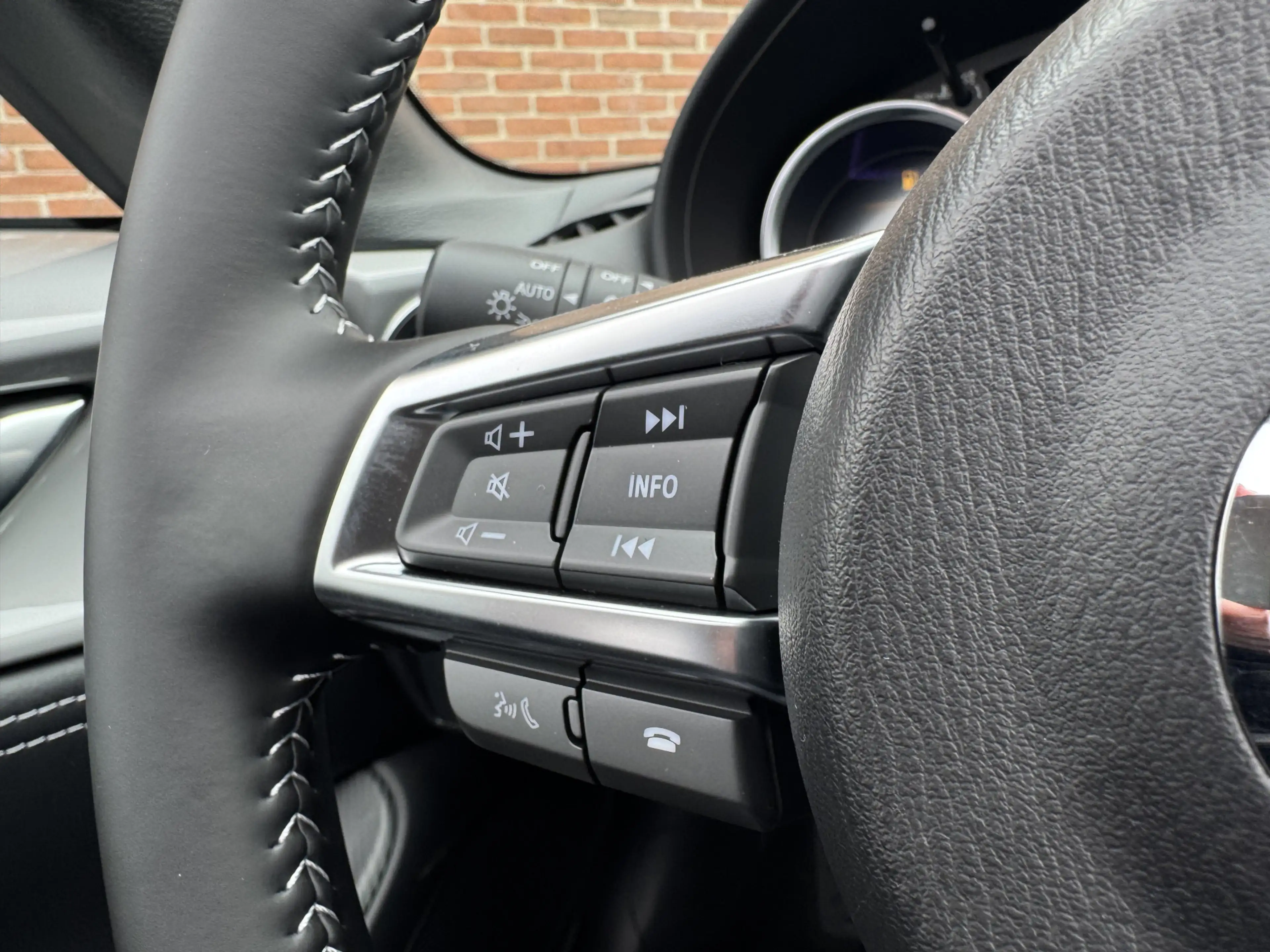 Mazda MX-5 1.5 SkyActiv-G 132 Homura | incl. 10 YEARS DEALS: — photo 11