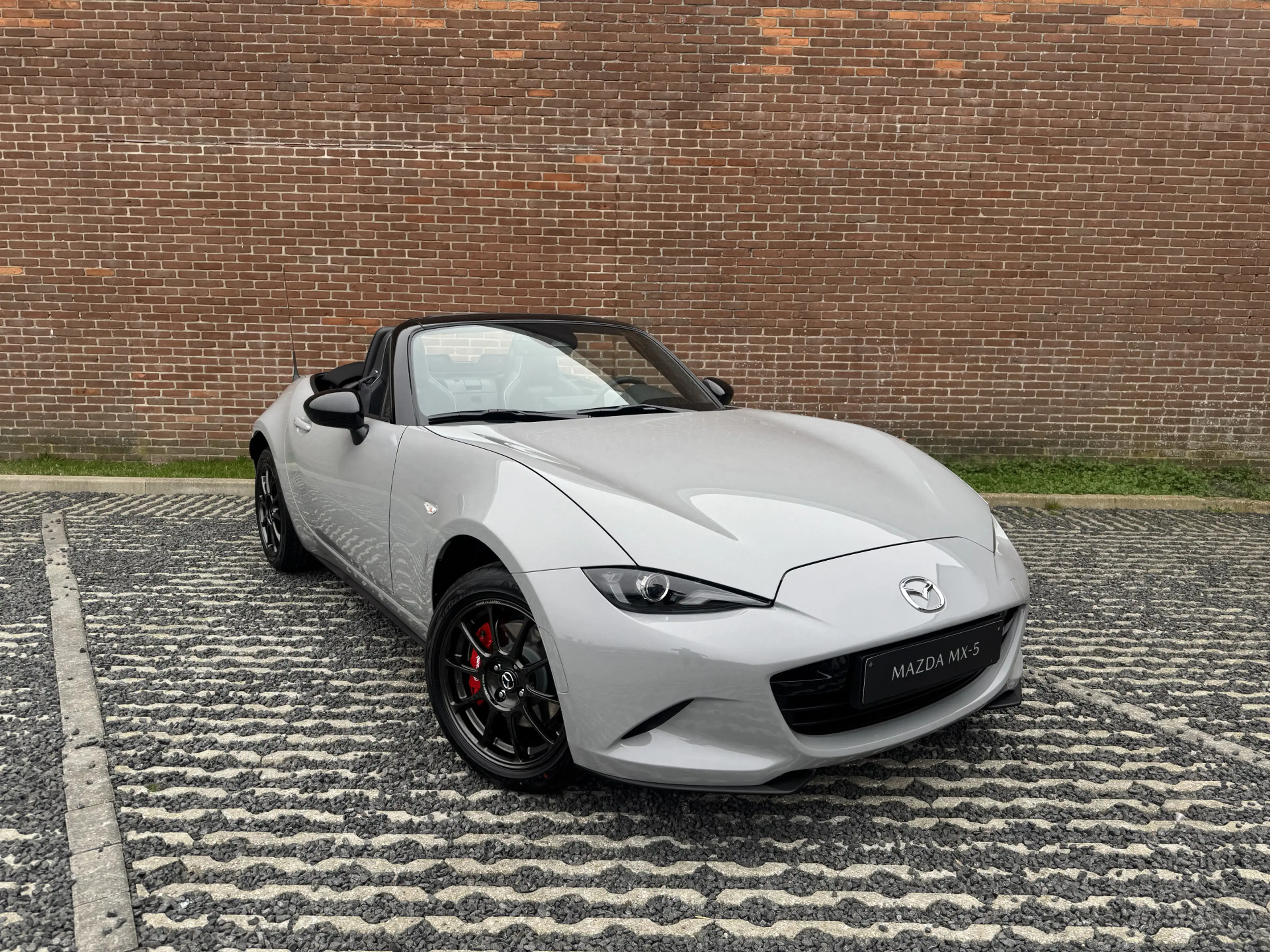 Mazda MX-5 1.5 SkyActiv-G 132 Homura | incl. 10 YEARS DEALS: — photo 2