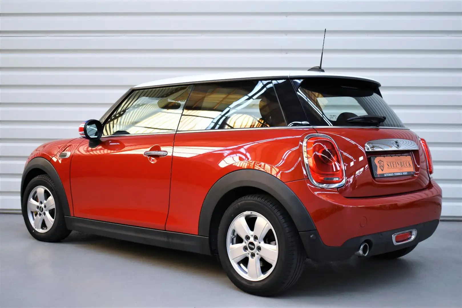 MINI Cooper +Navi+SHZ+PDC+Tempomat+ALU Rot - 2