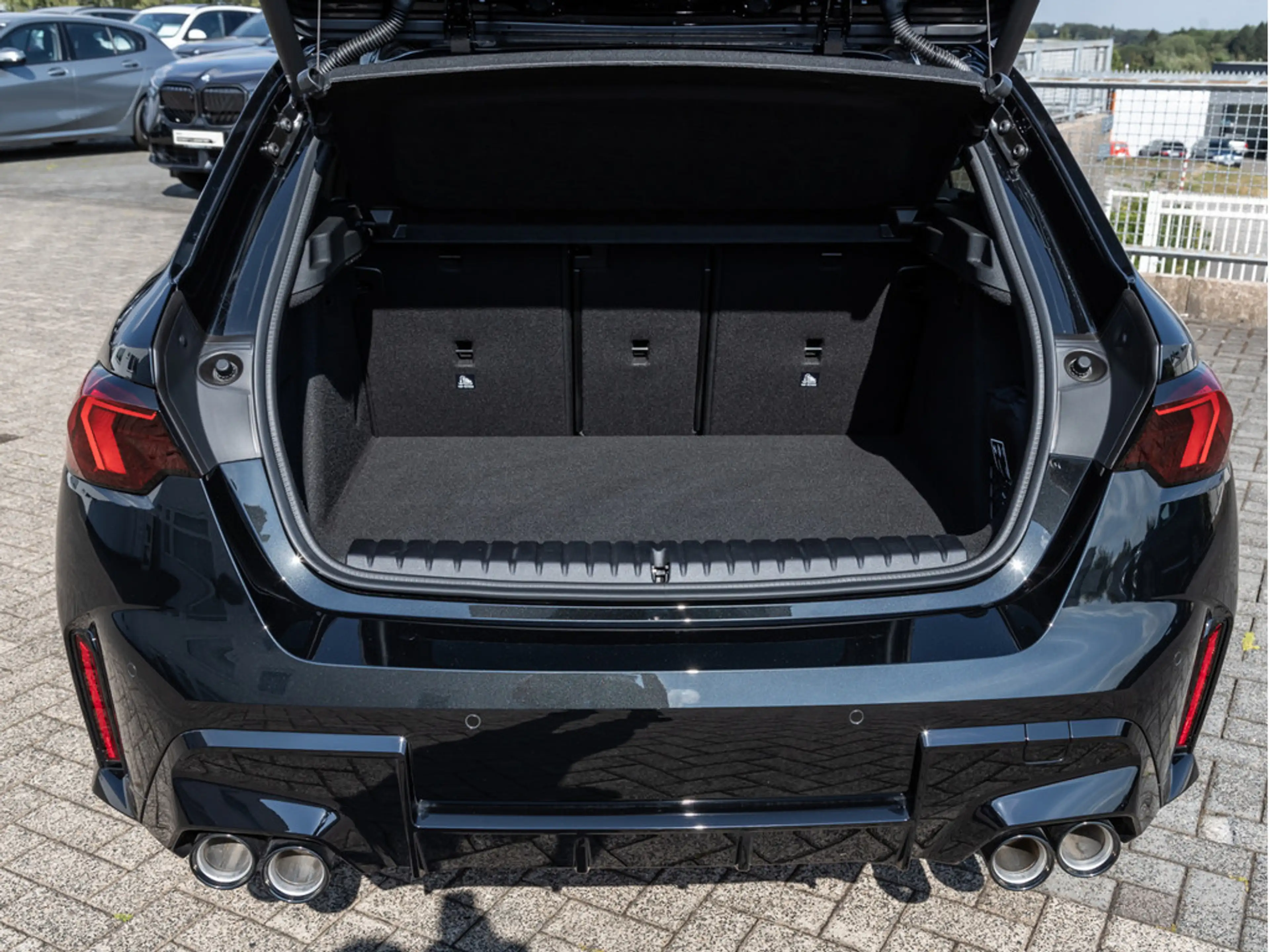 BMW 135 xDrive M-Sport Pro LED NAVI H/K KAMERA SHZ — photo 11