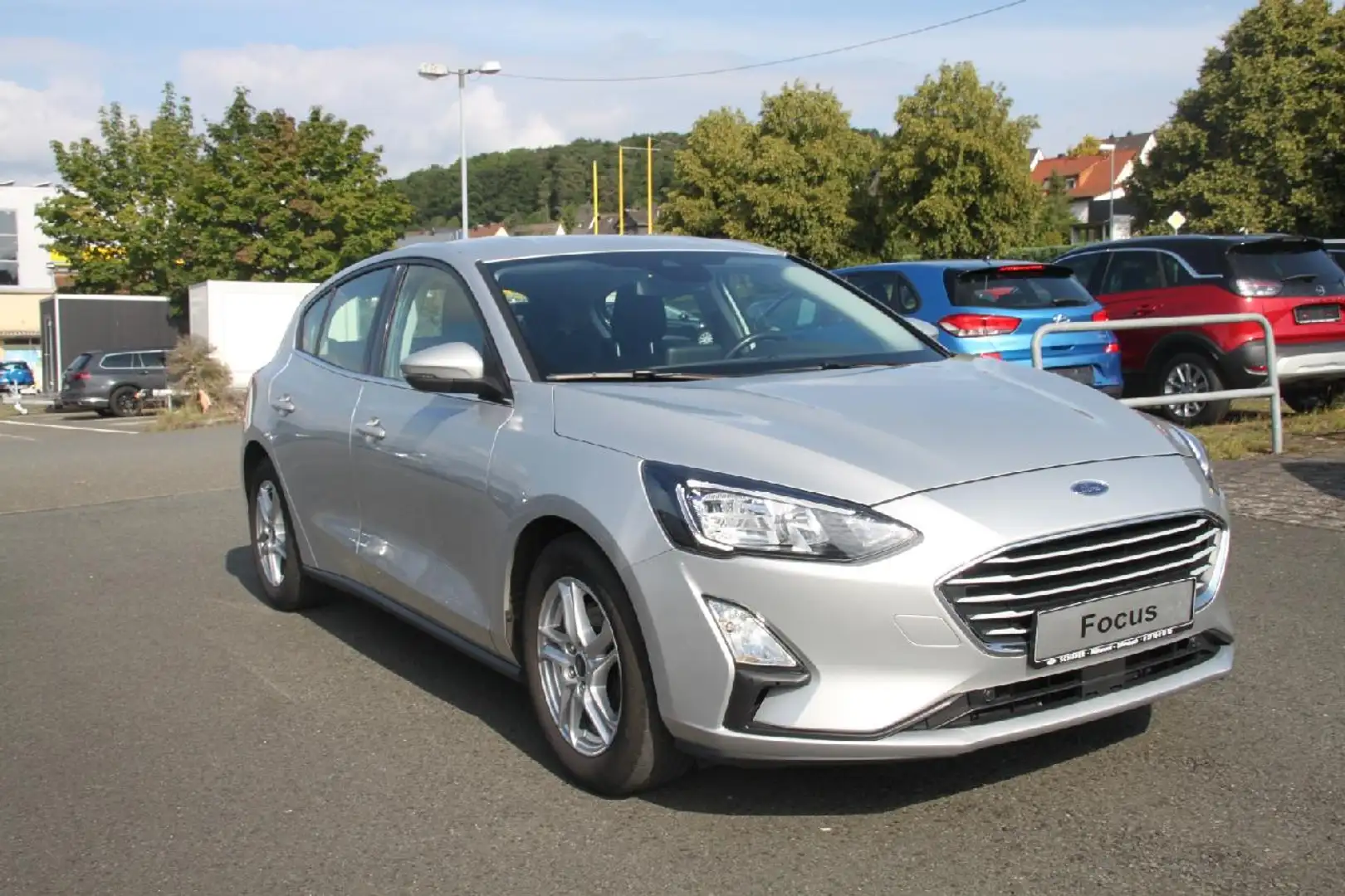 Ford Focus Cool & Connect+RFK+SHZ+LHZ+LMF+LED+KLIMA+NAVI+ Argent - 2