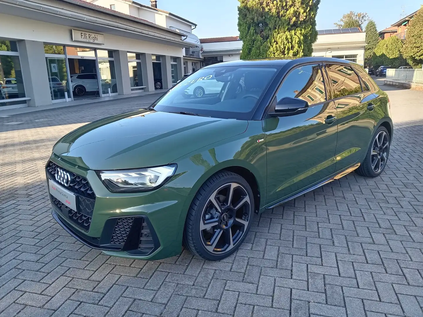 Audi A1 A1 SPB 30 TFSI S tronic Identity Black   S-LINE Verde - 1