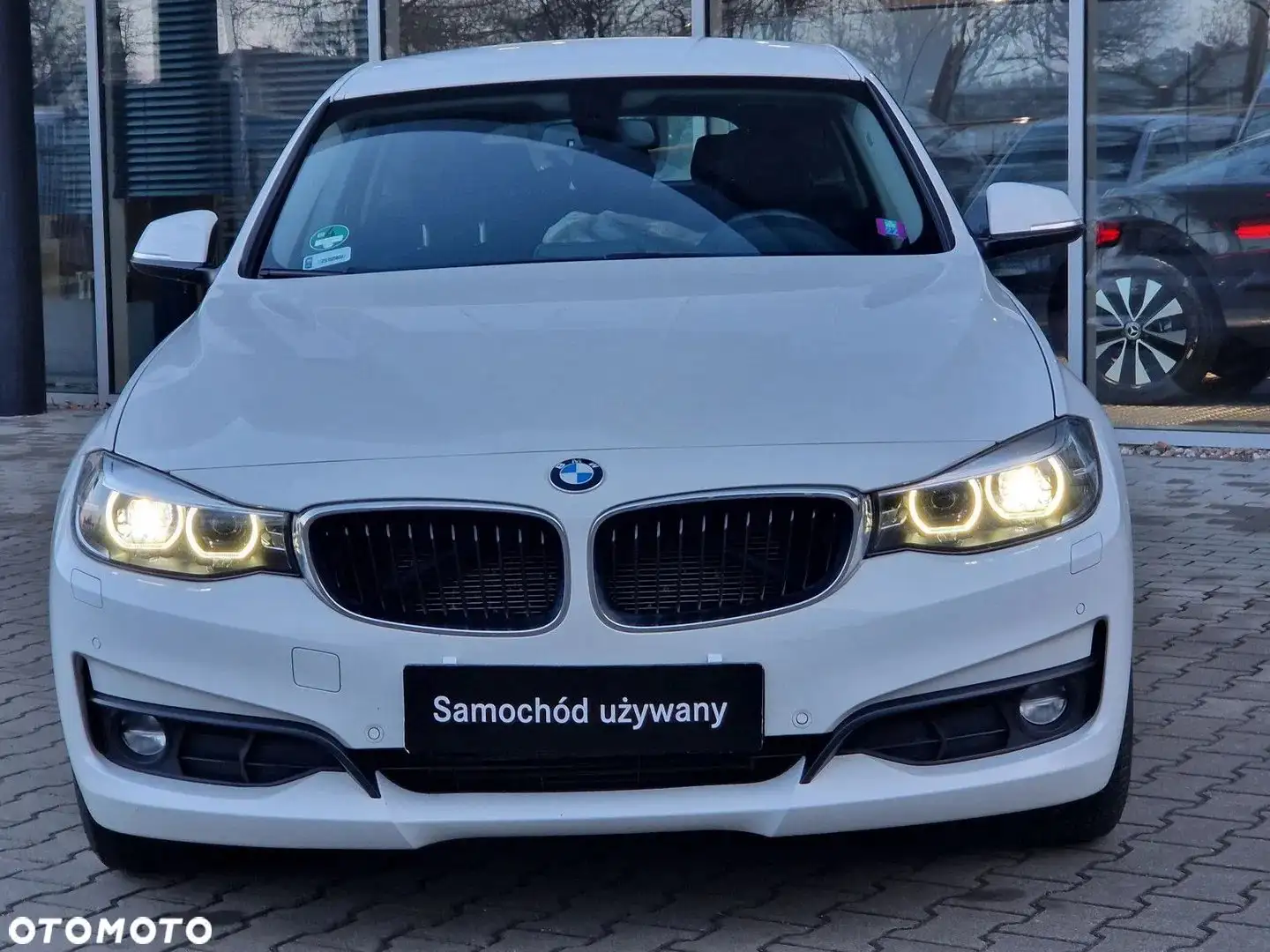 BMW 318 318d GT Aut. Advantage - 2