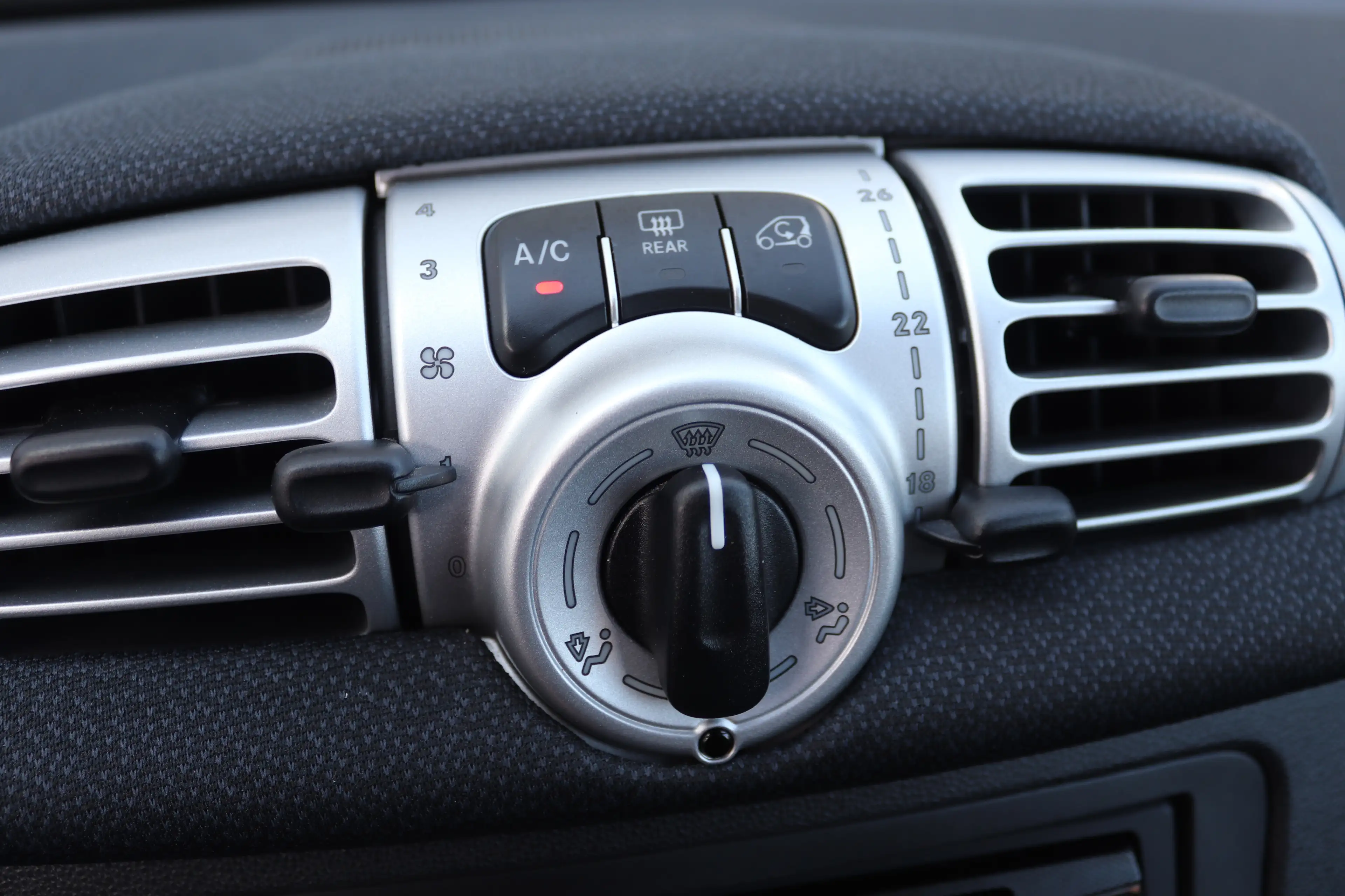 smart forTwo Passion, Service neu, Top Zustand! — photo 9