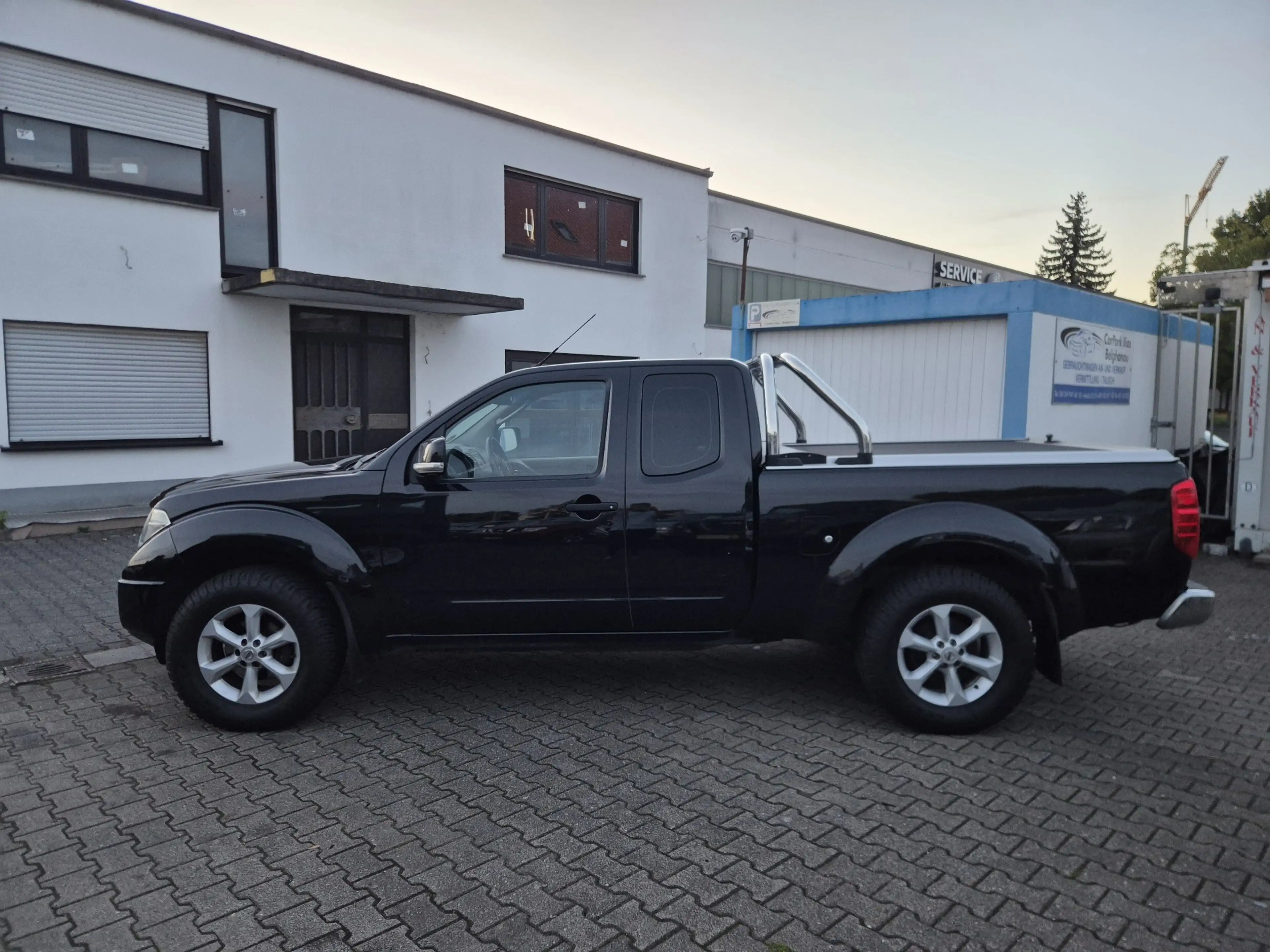 Nissan Navara KingCab Business 4X4 **Top Zustand/AHK 3.0 To./LKW — photo 6