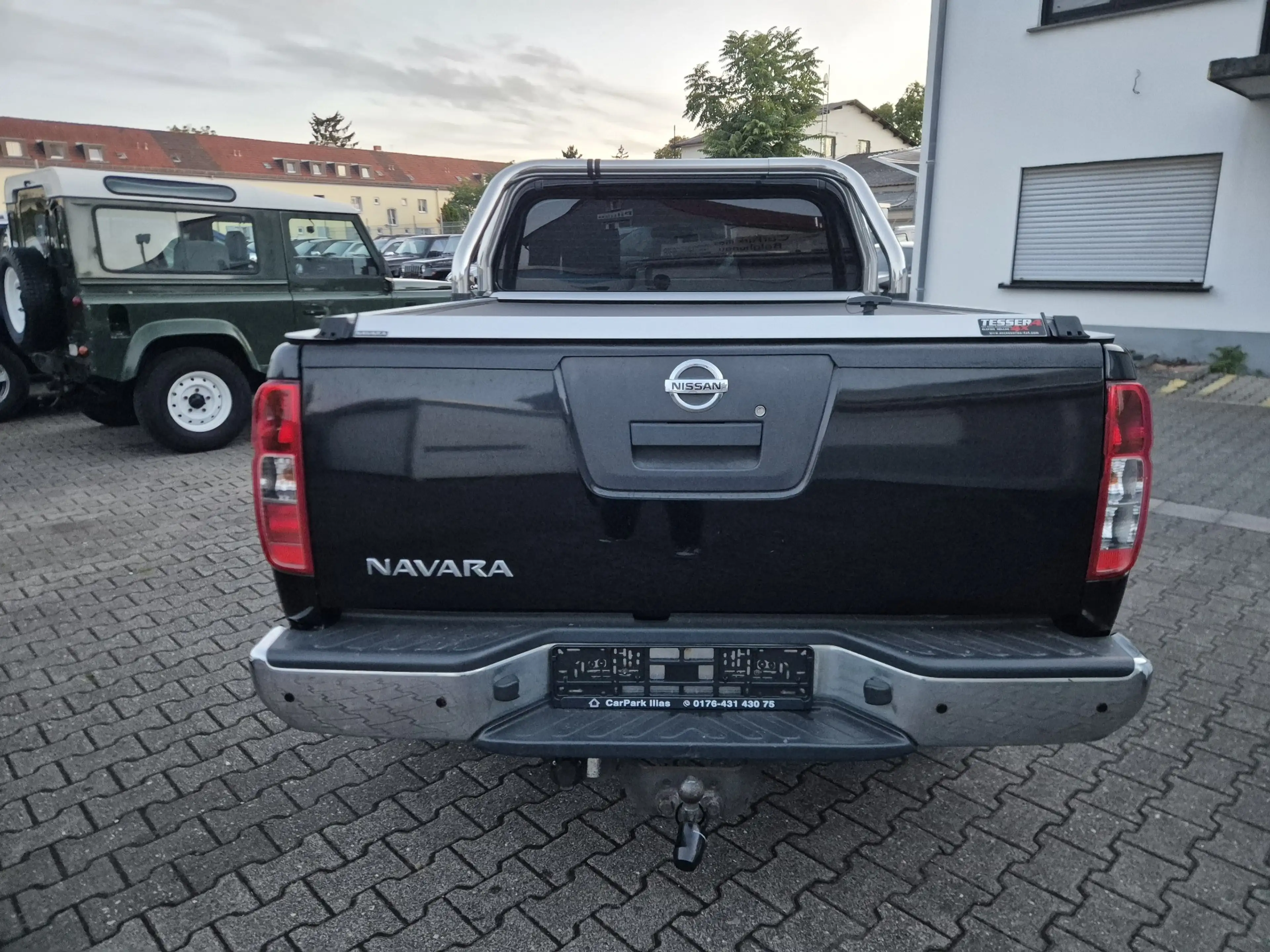 Nissan Navara KingCab Business 4X4 **Top Zustand/AHK 3.0 To./LKW — photo 8