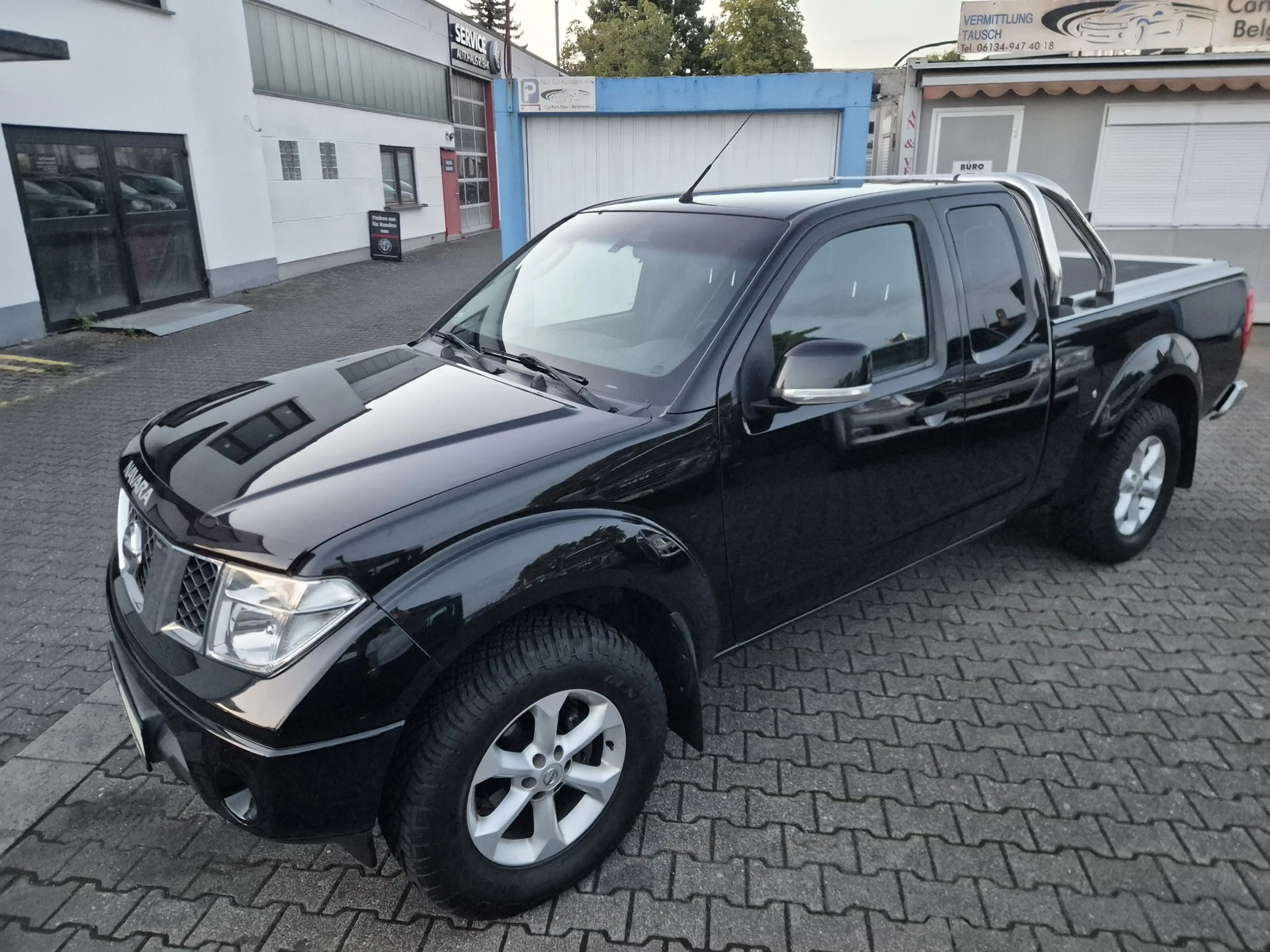 Nissan Navara KingCab Business 4X4 **Top Zustand/AHK 3.0 To./LKW — photo 4