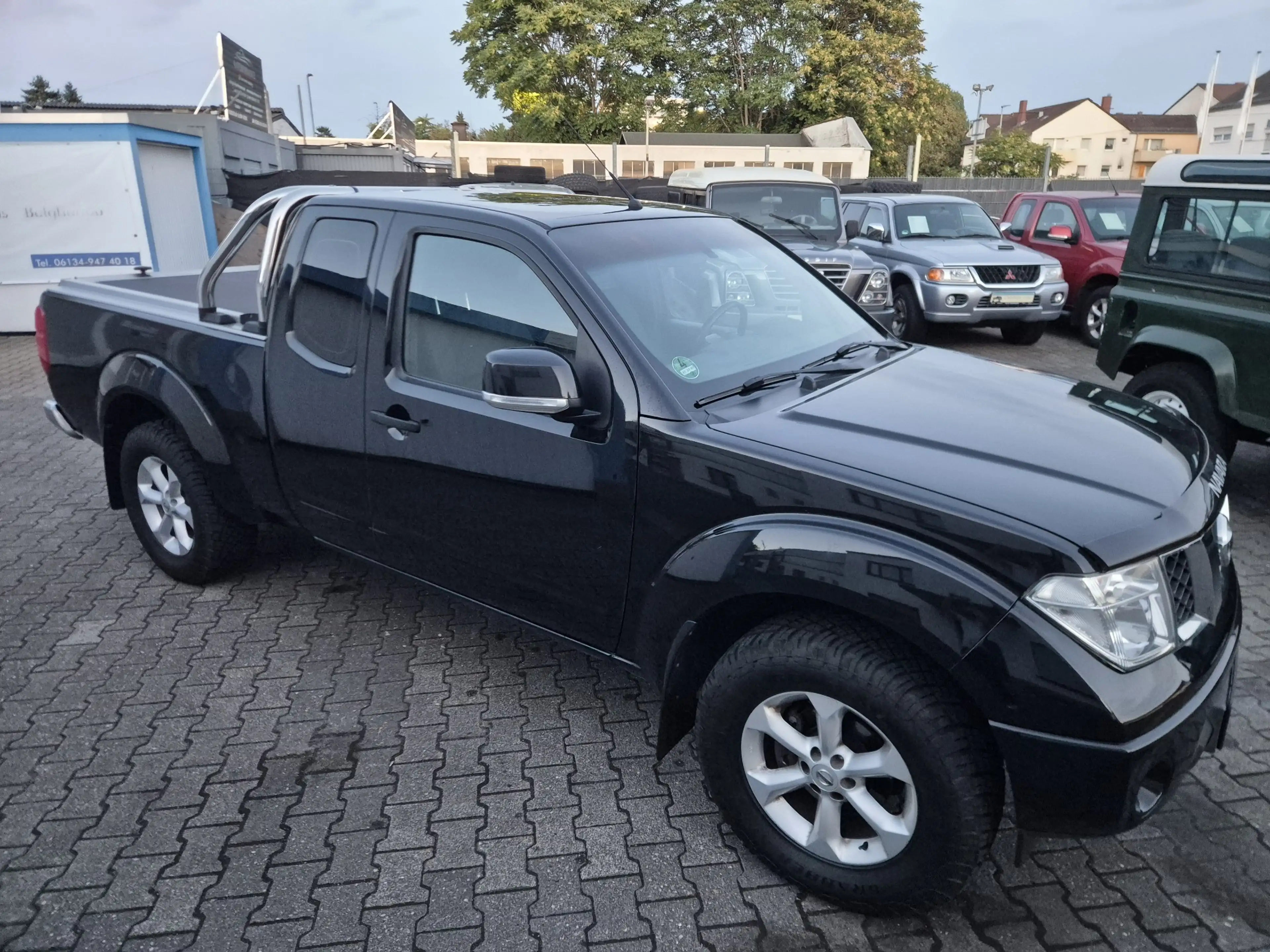 Nissan Navara KingCab Business 4X4 **Top Zustand/AHK 3.0 To./LKW — photo 2