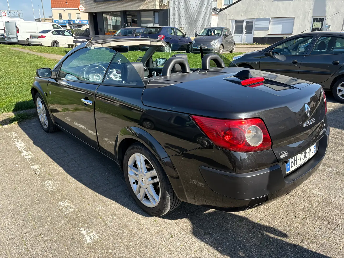 Renault Megane Mégane II CC 1.9 dCi 130 Authentique Noir - 2