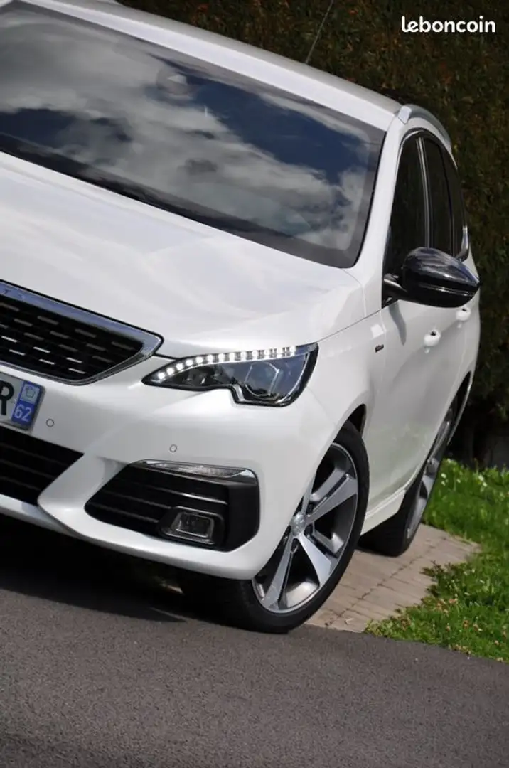 Peugeot 308 II (2) SW 1.5 BLUEHDI 130 S&S GT LINE GTLINE 12-20 Bílá - 2