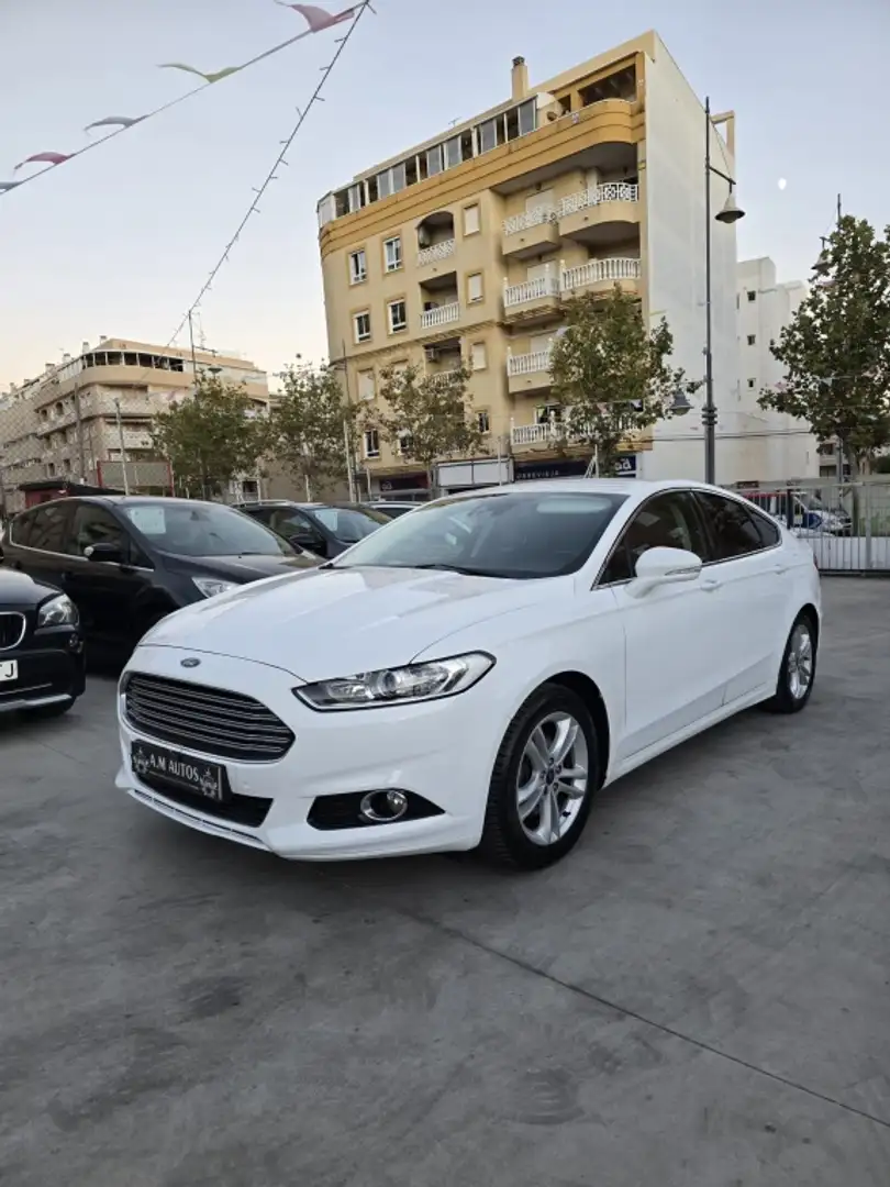 Ford Mondeo 1.5 EcoBoost Business 160 Blanc - 1