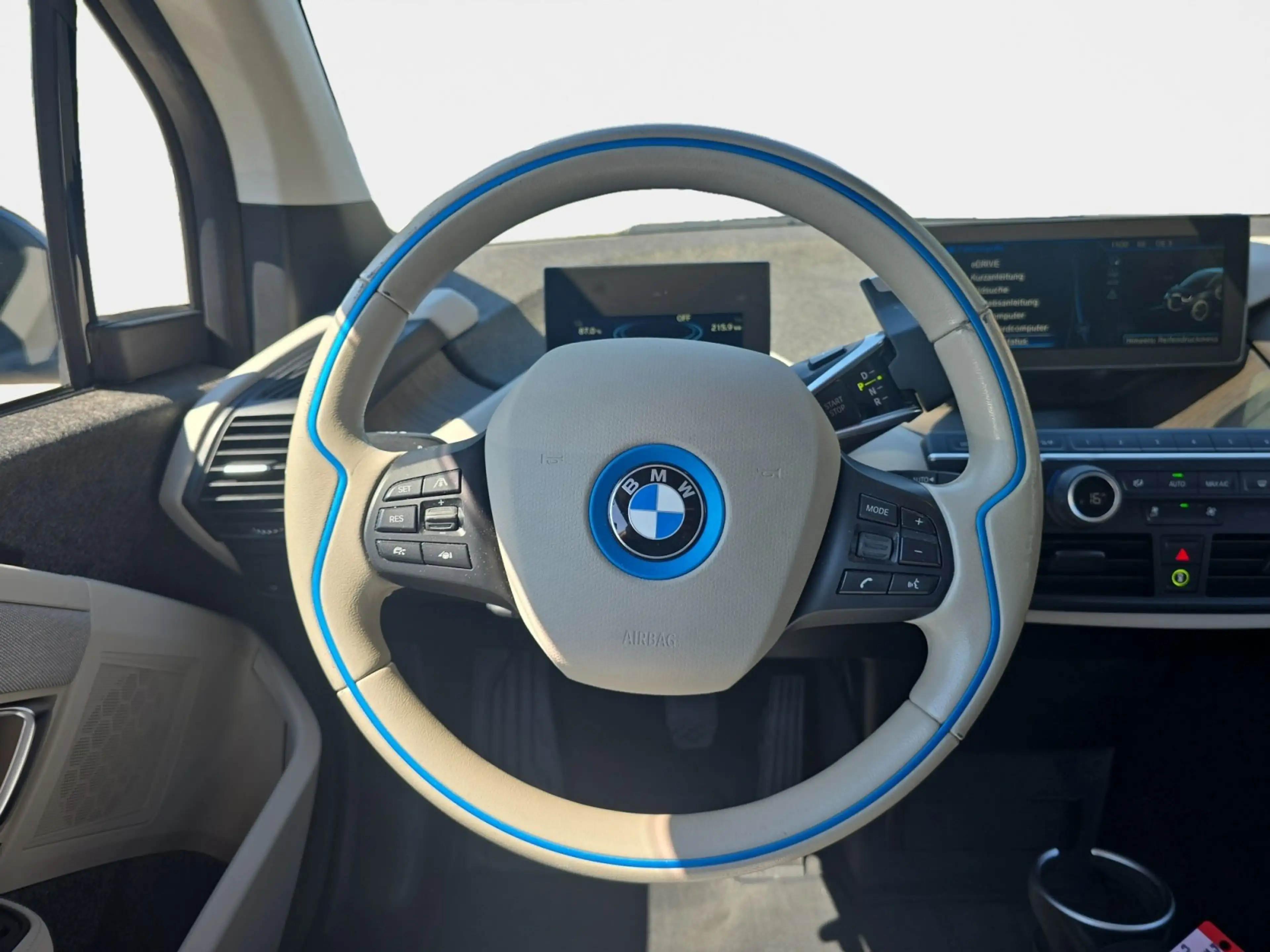 BMW i3 Basis — photo 14