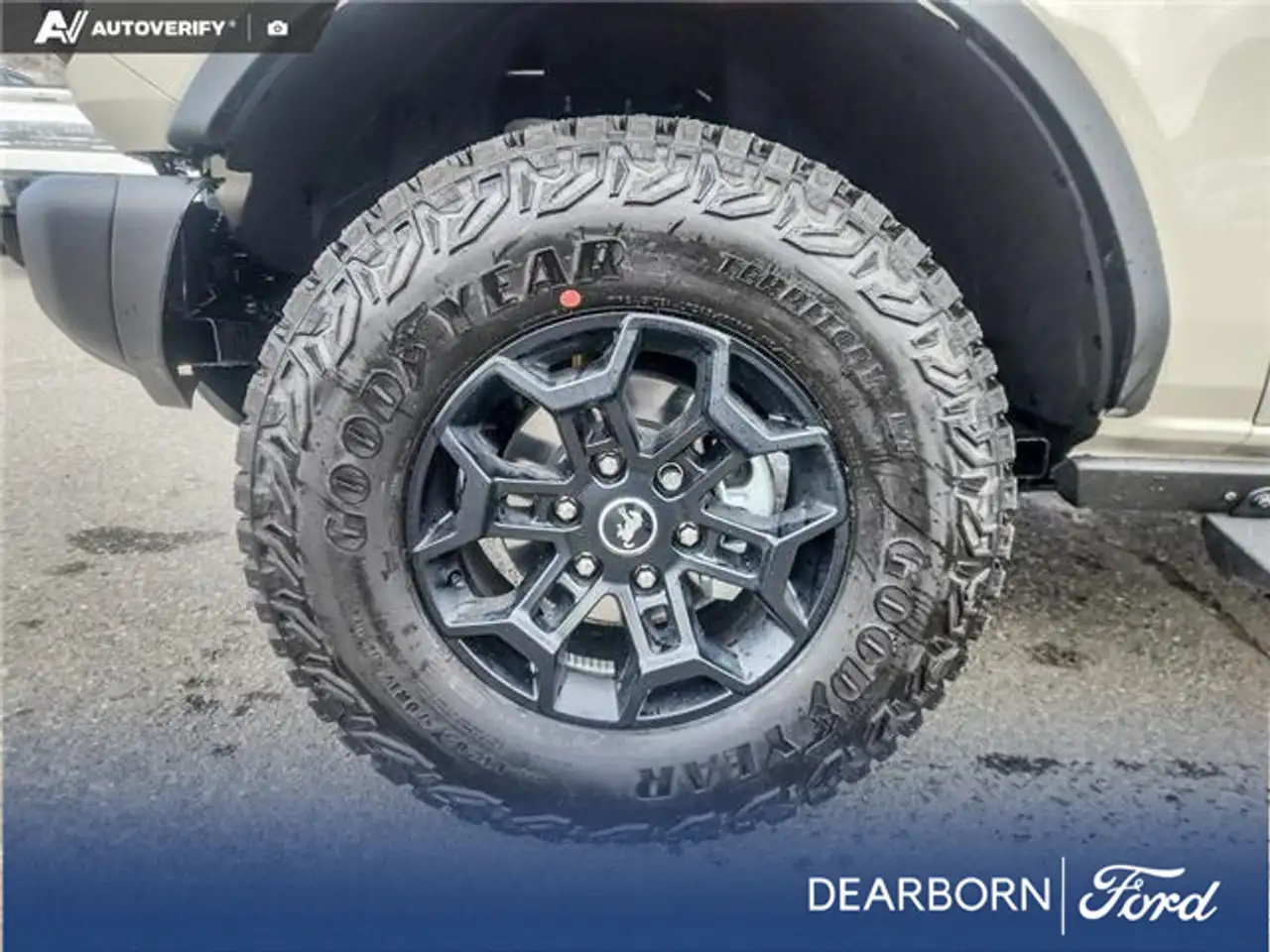 Ford Bronco снимка Ford Bronco