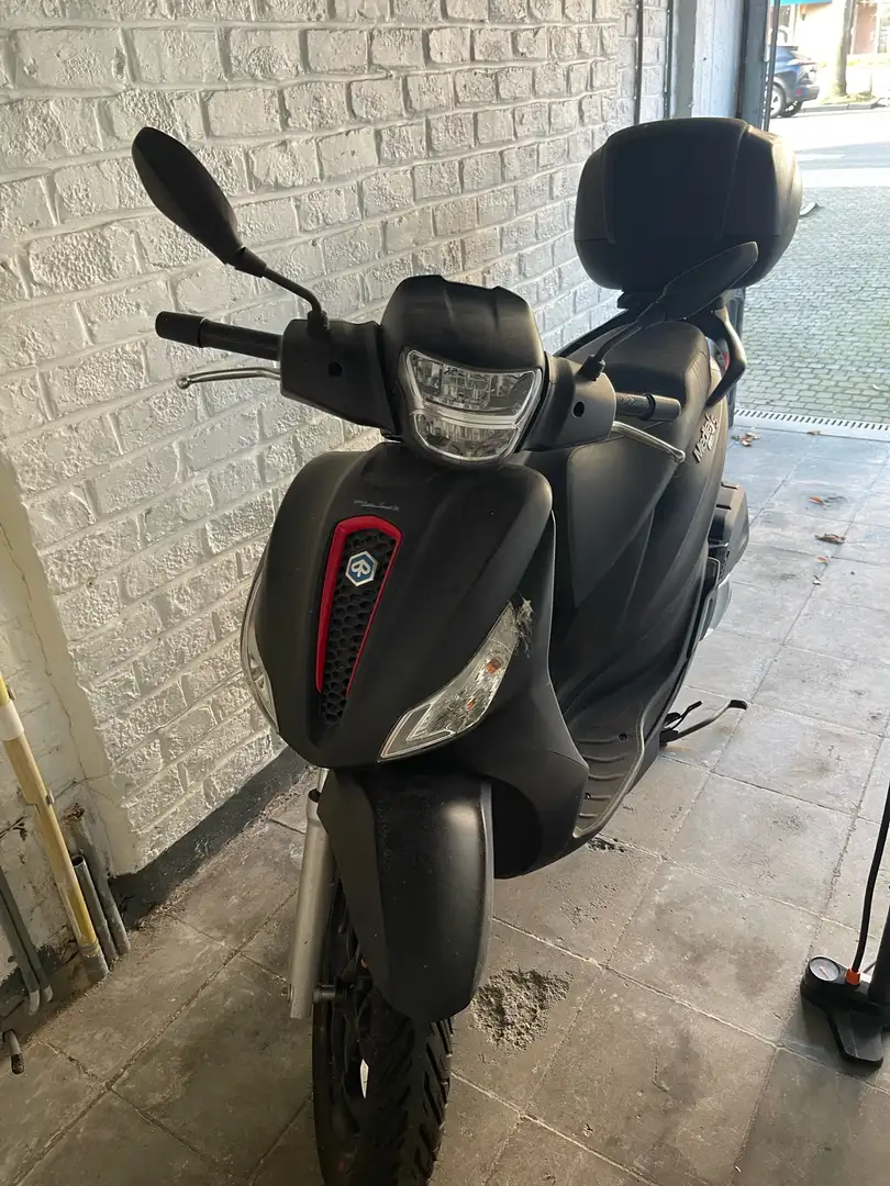 Piaggio Beverly 125 - 1