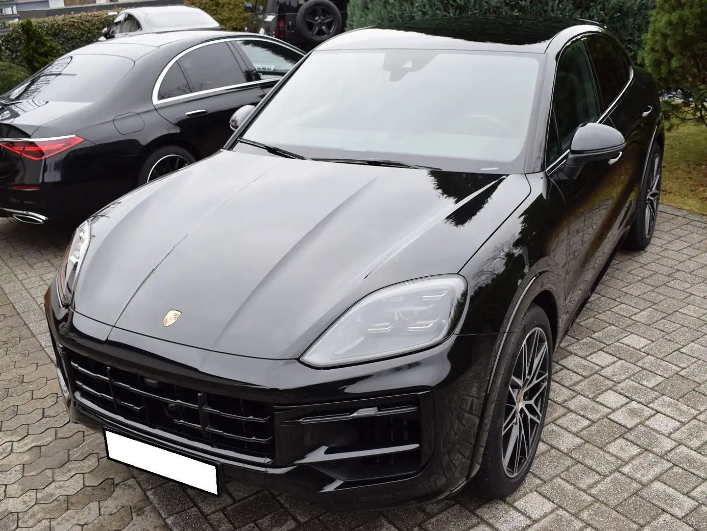 Porsche Cayenne Coupe 3.0 NUOVO MODELLO/TETTO/CHRONO/SEDILI SPORT Nero - 2