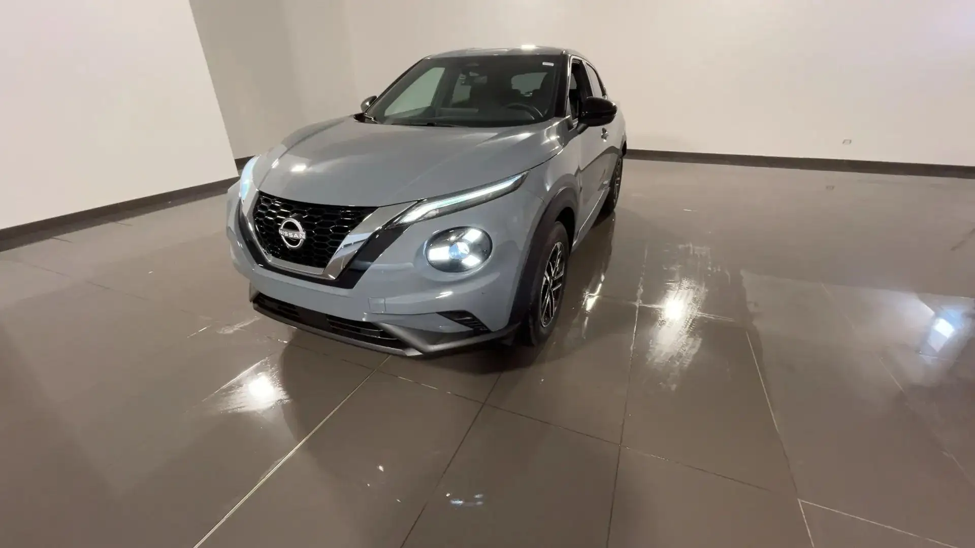 Nissan Juke Juke 1.0 dig-t N-Connecta 114cv dct Grau - 1
