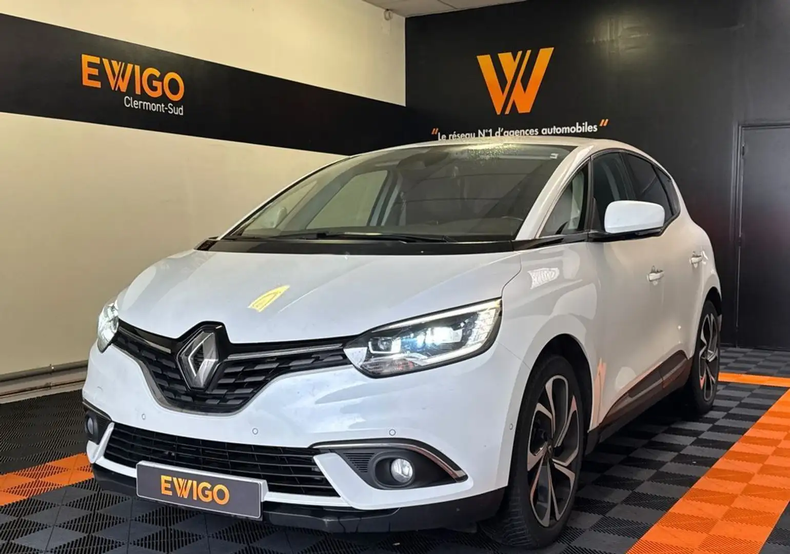 Renault Scenic 1.7 bluedci 120ch intens entretien constructeur 2eme main Weiß - 1