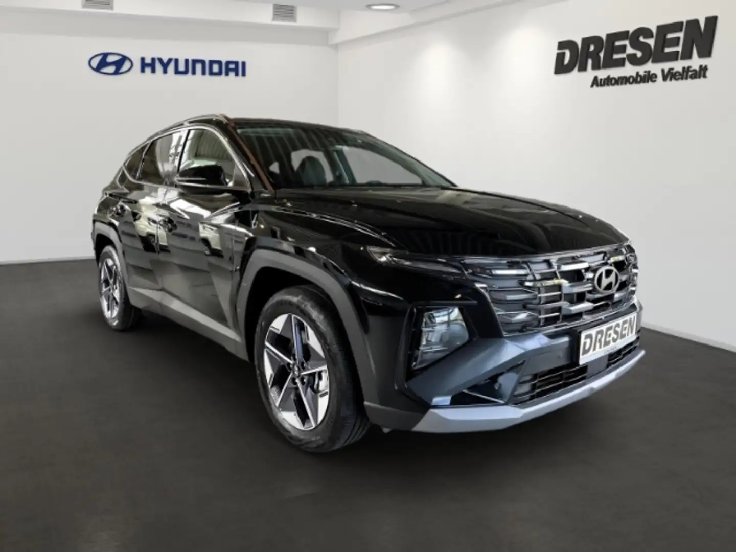 Hyundai TUCSON Trend FL 1.6 T-GDI 48V 7-DCT 2WD Navigation+Sitzhe Schwarz - 2