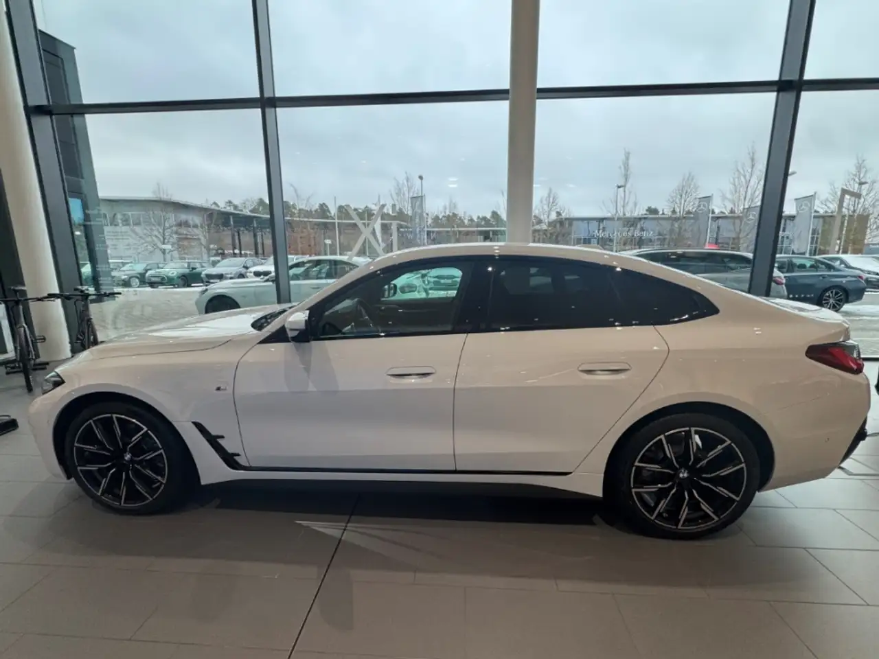 BMW 420 i Sportpaket AHK-klappbar AHK Navi Digitales Cockp 3