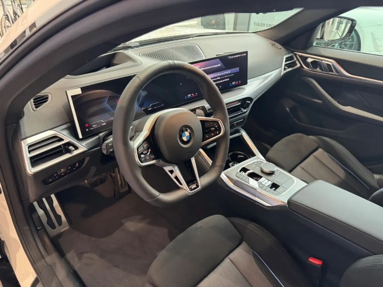 BMW 420 i Sportpaket AHK-klappbar AHK Navi Digitales Cockp 7